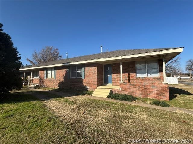 2743 E 3rd Street — photo