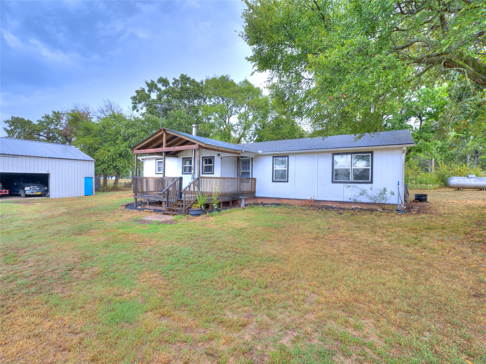 11225 Ferguson Road — photo