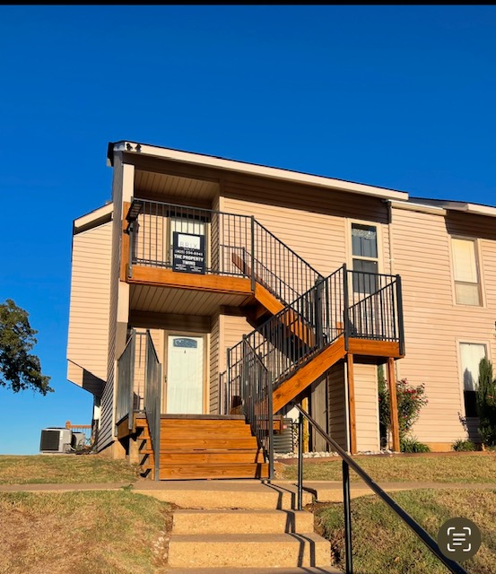 123 Falconhead Drive Unit B — photo