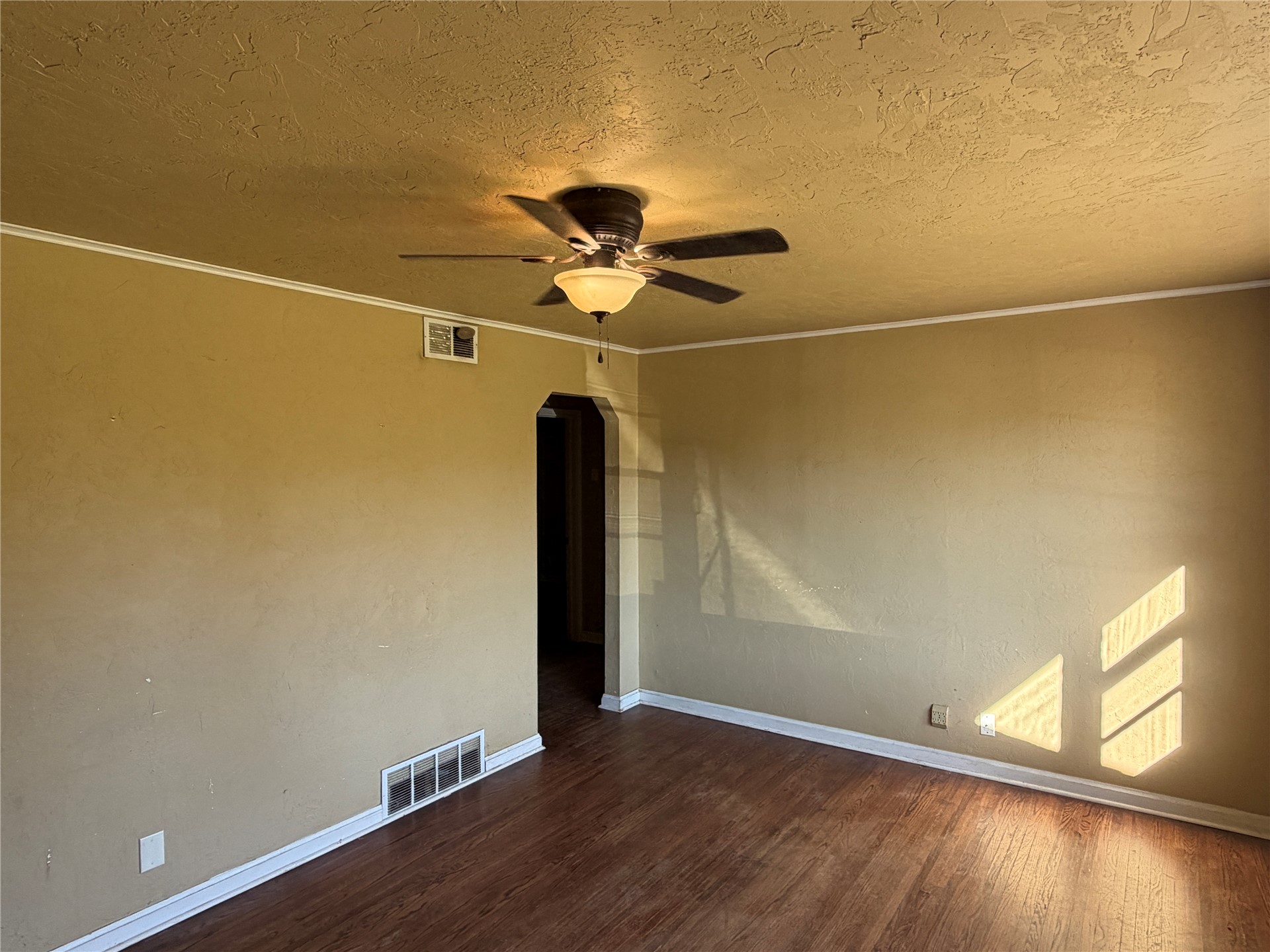 4141 E 36th Street, Tulsa, OK 74135 — photo 2