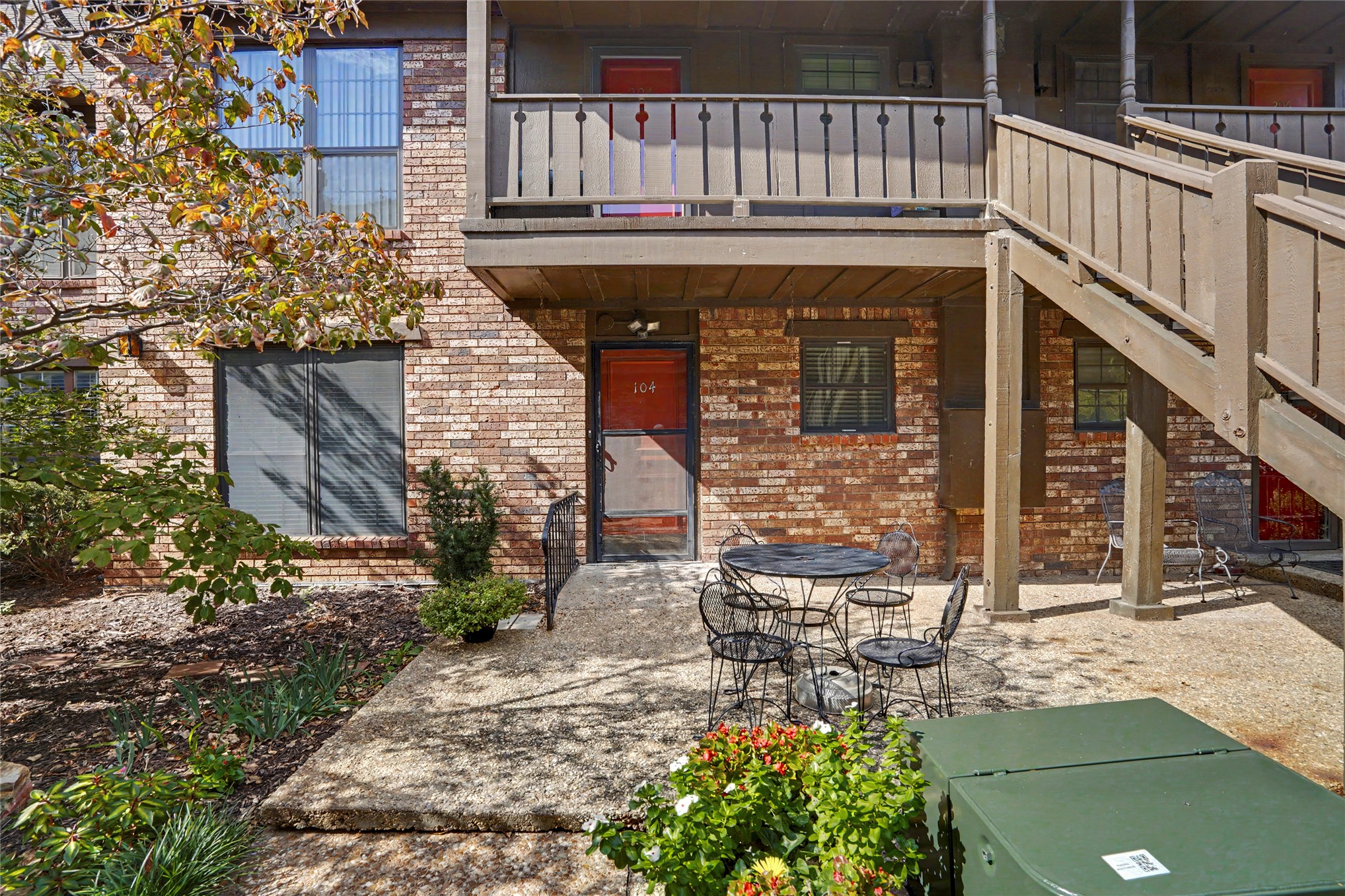 3 Woodward Boulevard Unit 104 — photo