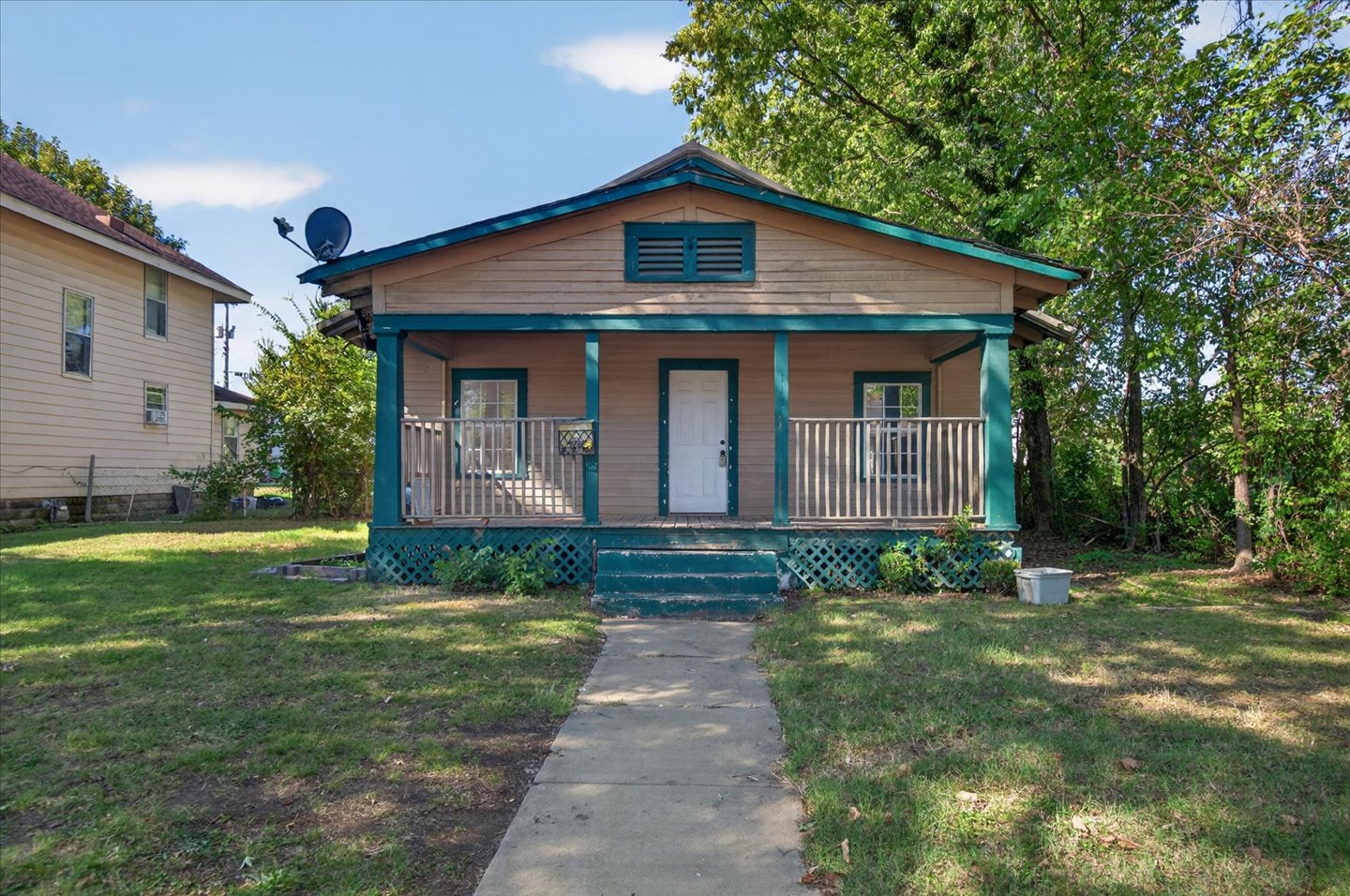 115 S Creek Avenue — photo