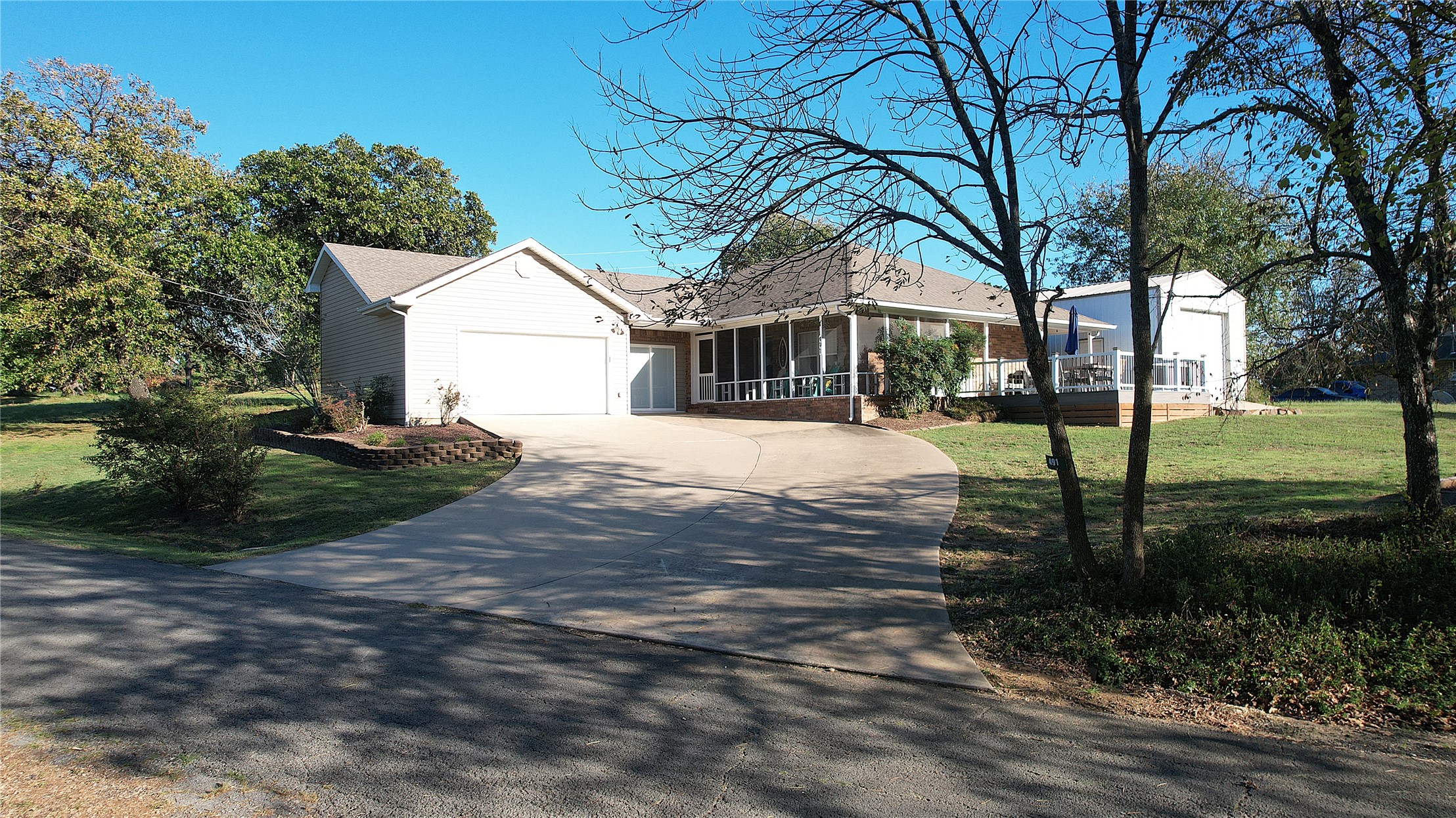 491 Sequoyah Drive, Eufaula, OK 74432 — photo 3