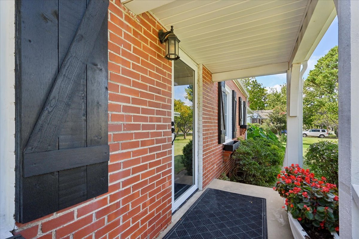 5318 E 35th Street, Tulsa, OK 74135 — photo 2