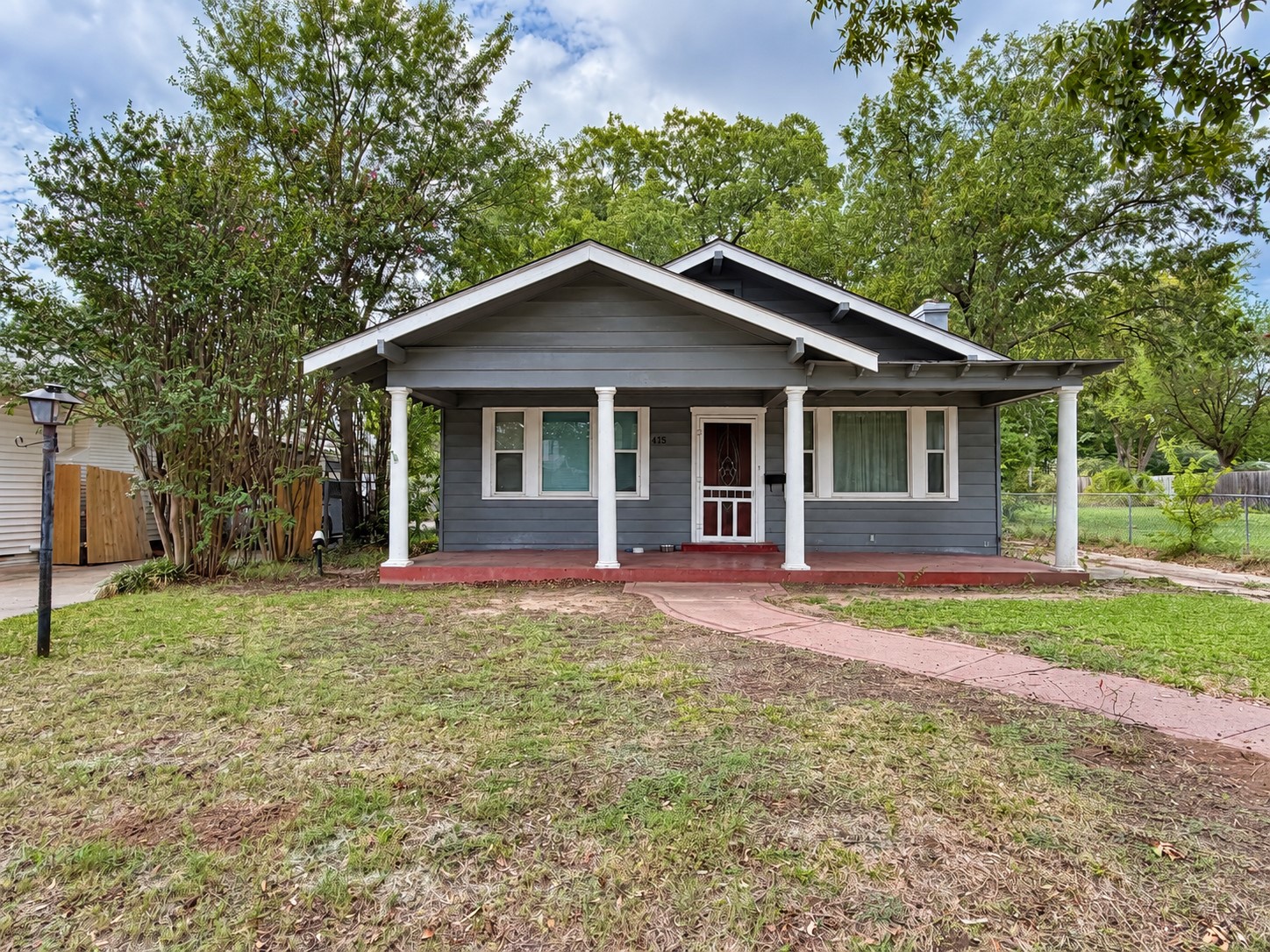 415 I SW — photo