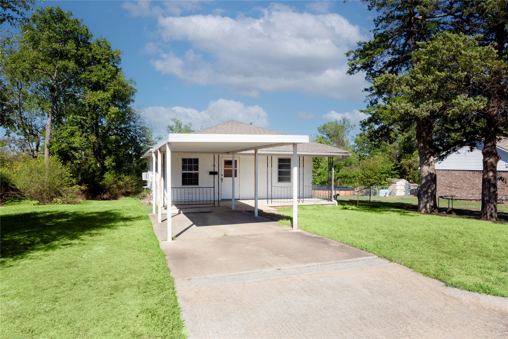 313 E Harrison, McAlester, OK 74501 — photo 2