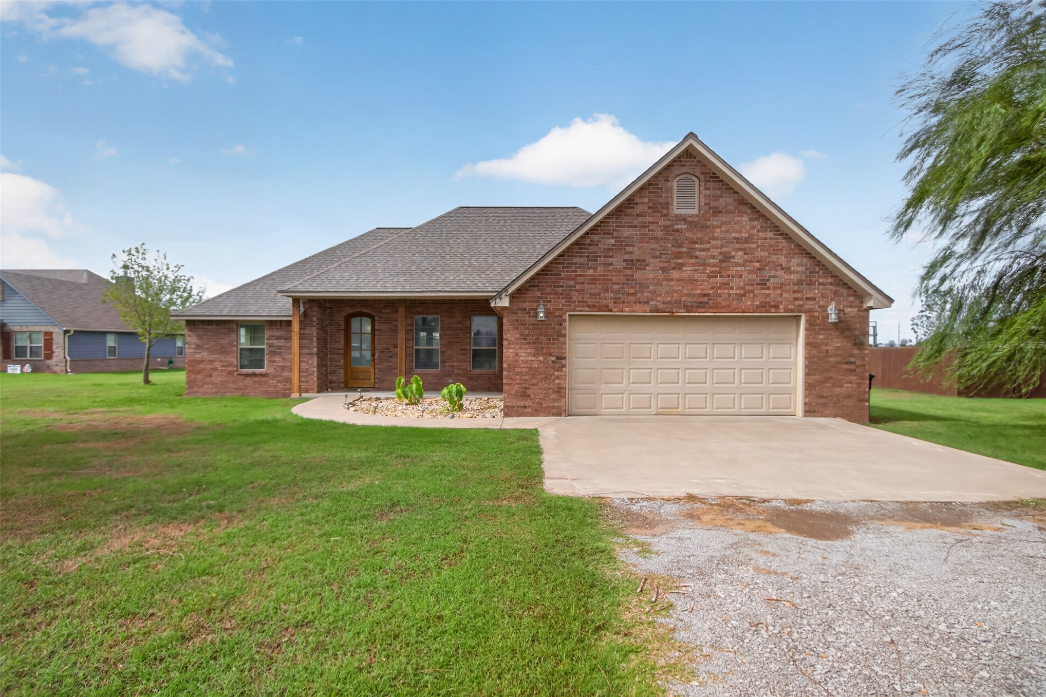 142 E 498 Circle — photo