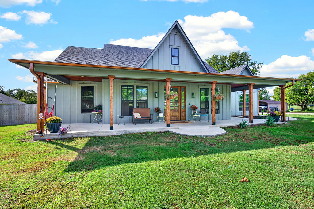 16377 County Road 1586 — photo