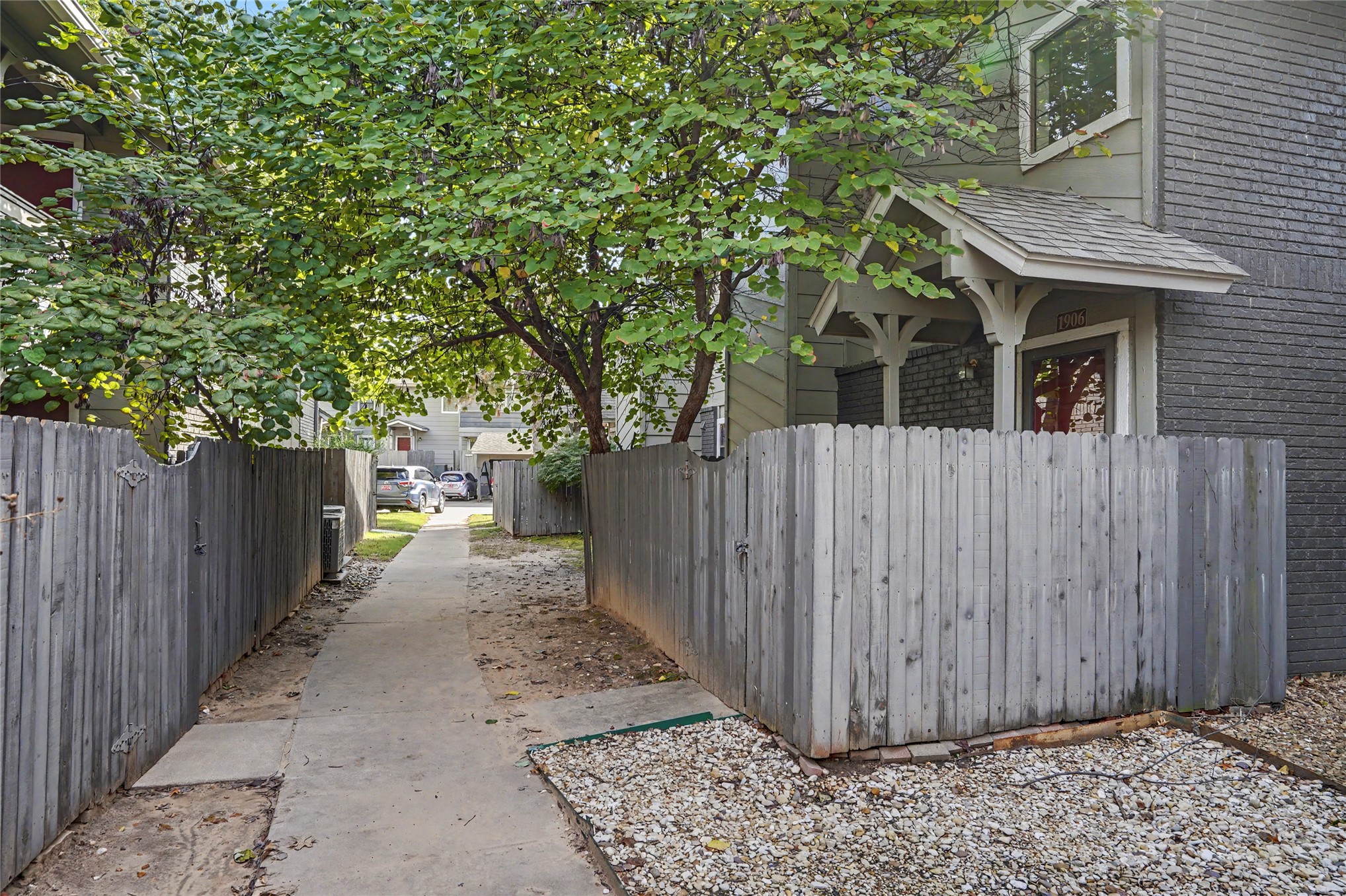 2858 E 90th Street Unit 1906 — photo