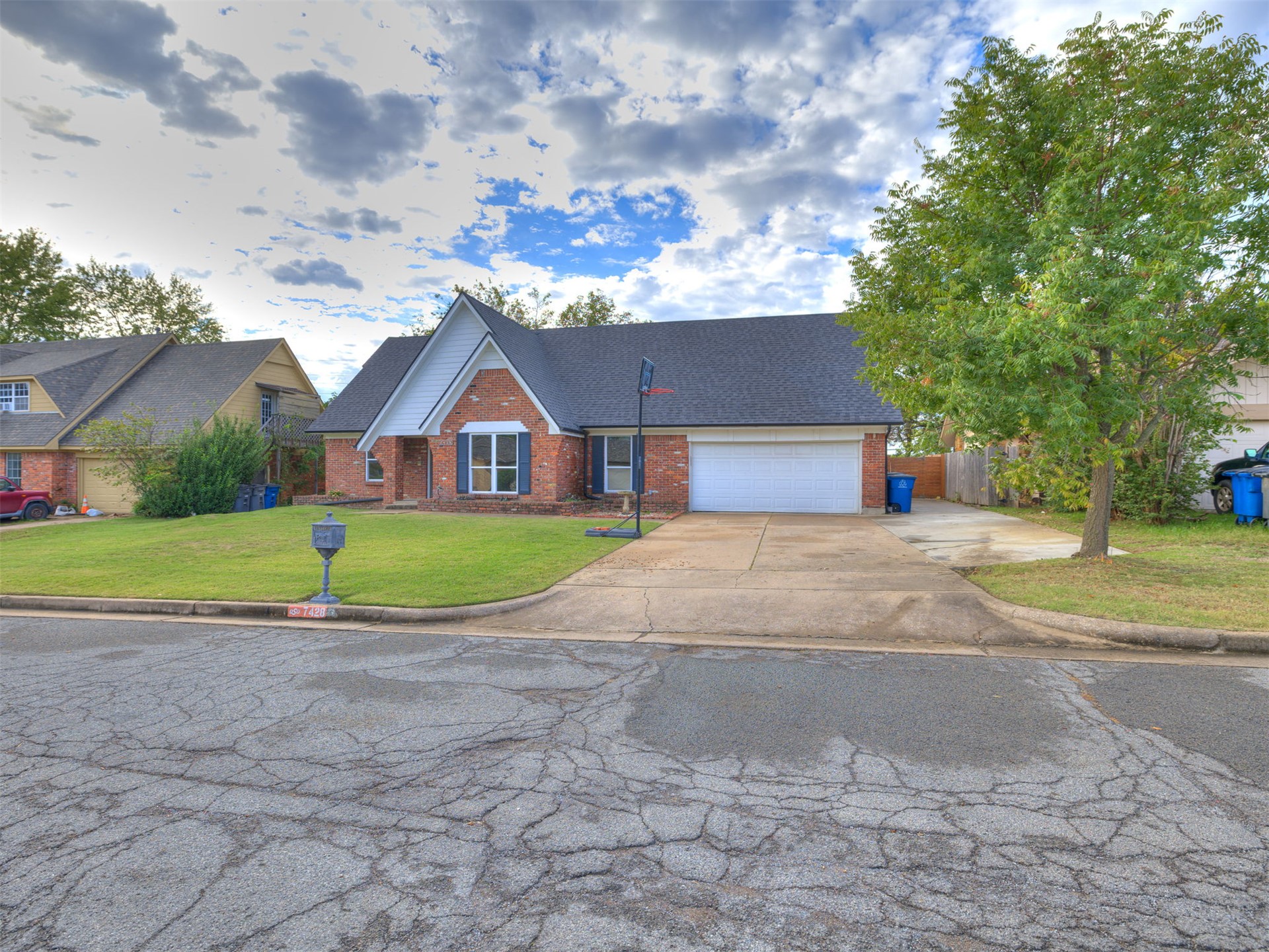 7428 E 70th Street, Tulsa, OK 74133 — photo 2