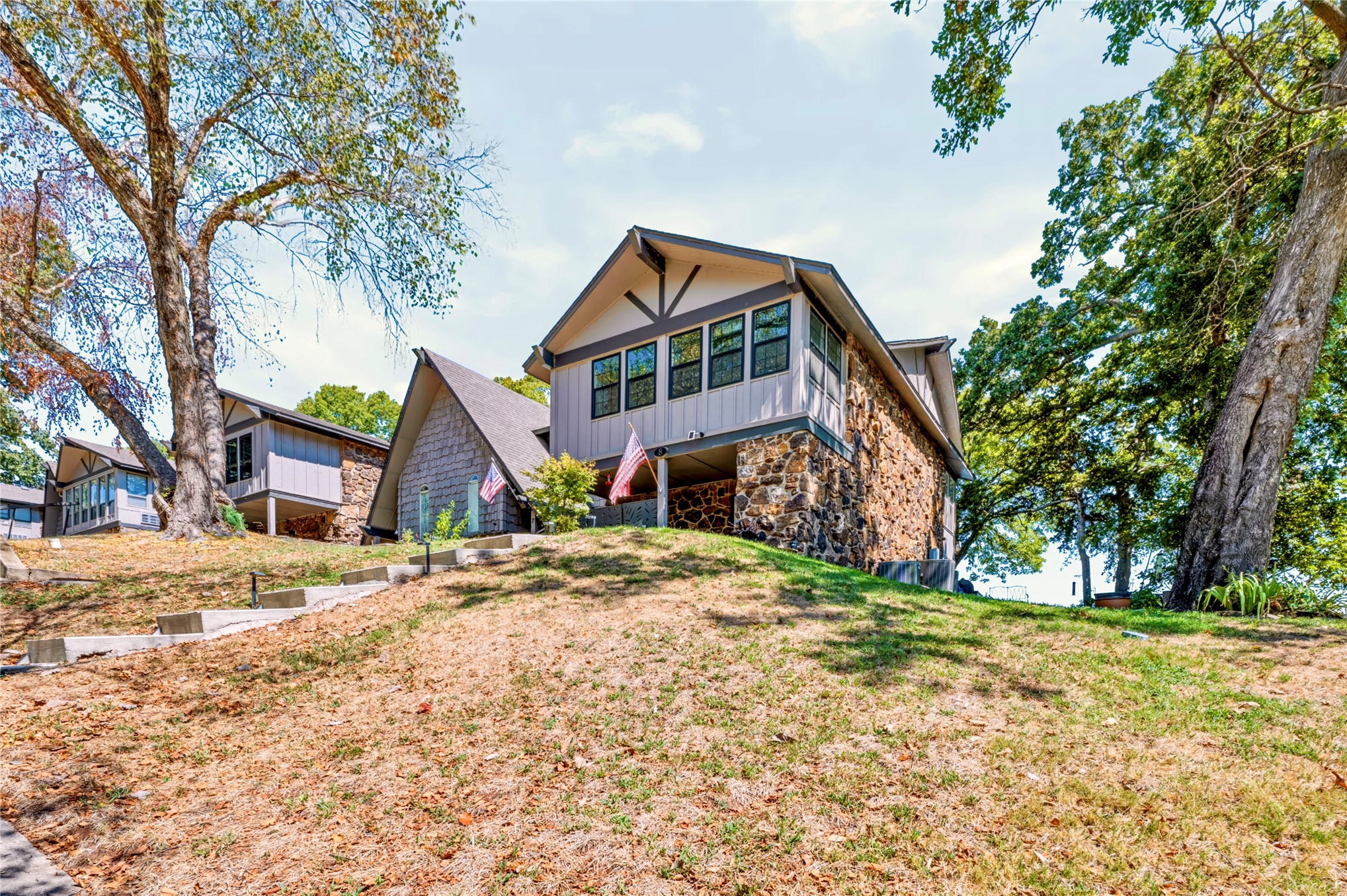 8 Fort Scott Lane — photo