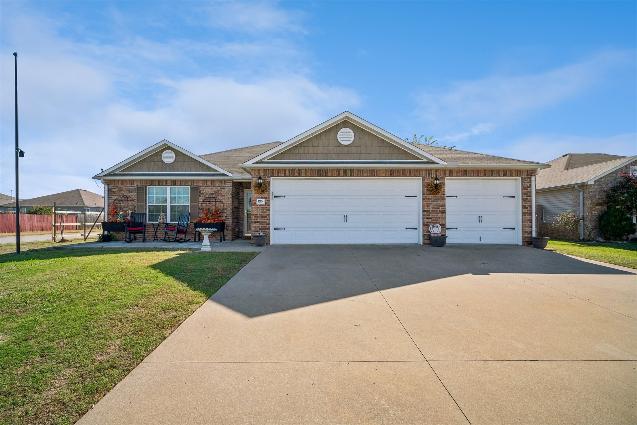 25074 E 91st Place S — photo
