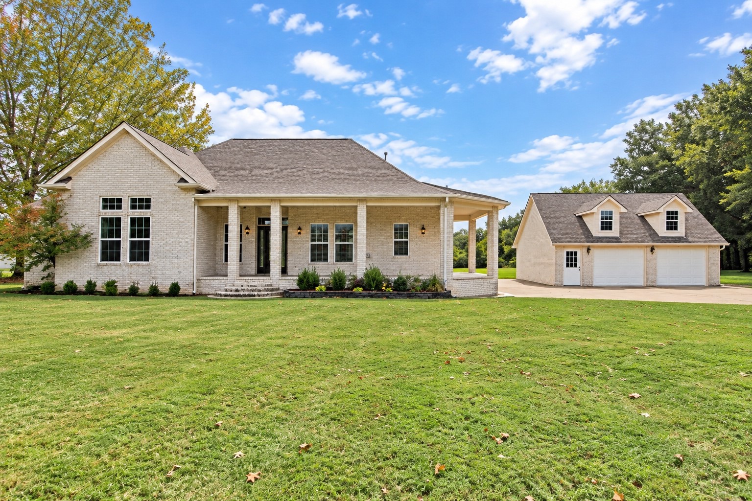1602 Edgewood Drive — photo