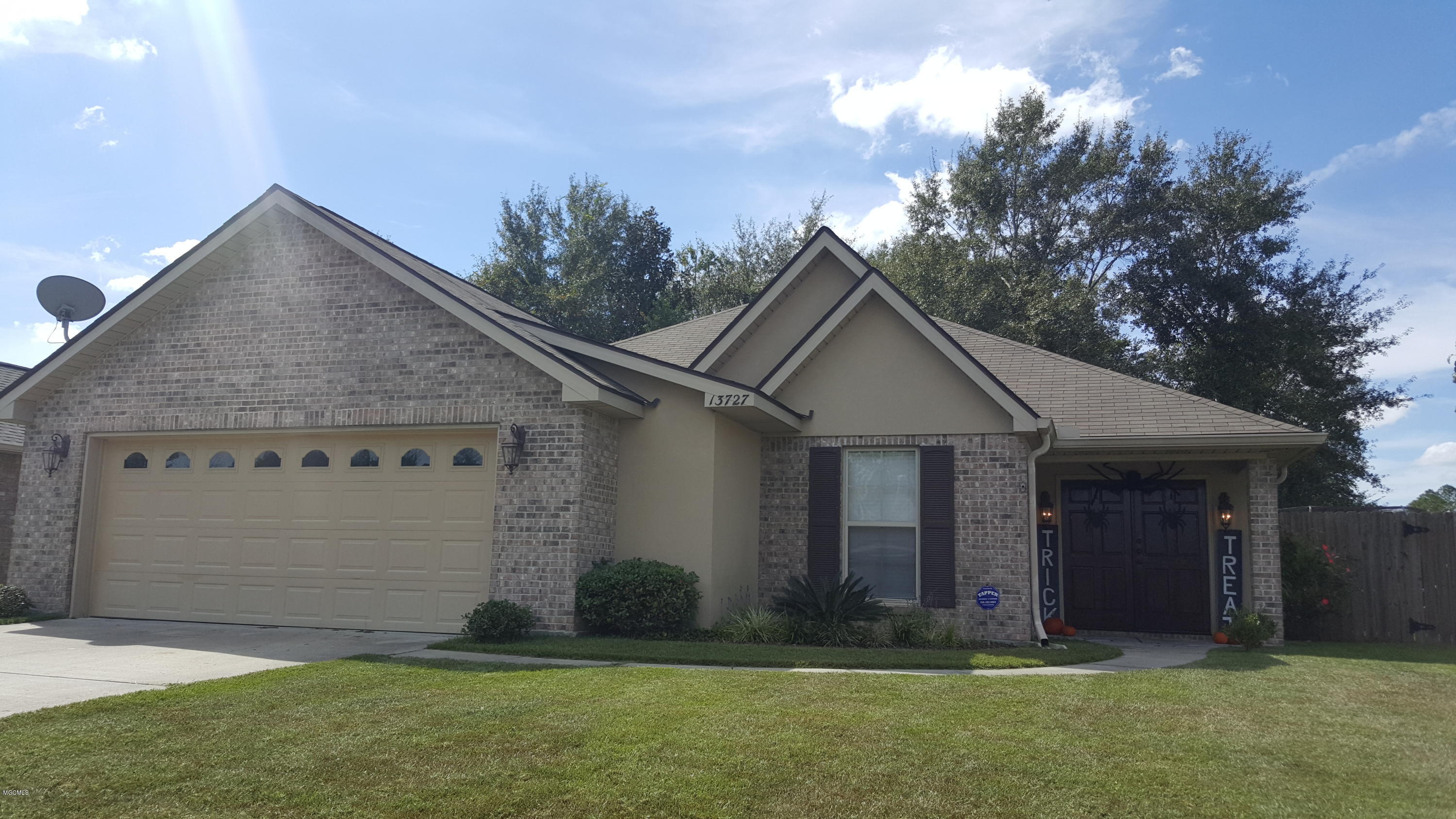 13727 Ridgehaven Way, Gulfport, MS 39503