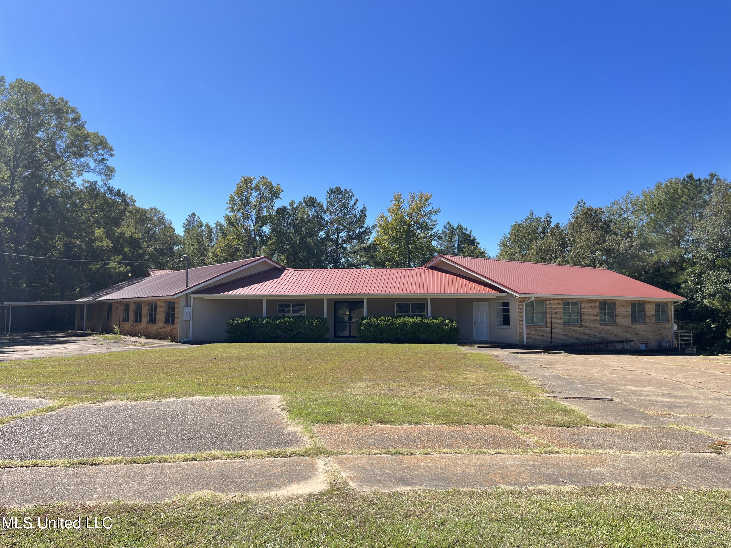 154 Dixie Drive, Florence, MS 39073 — photo 2