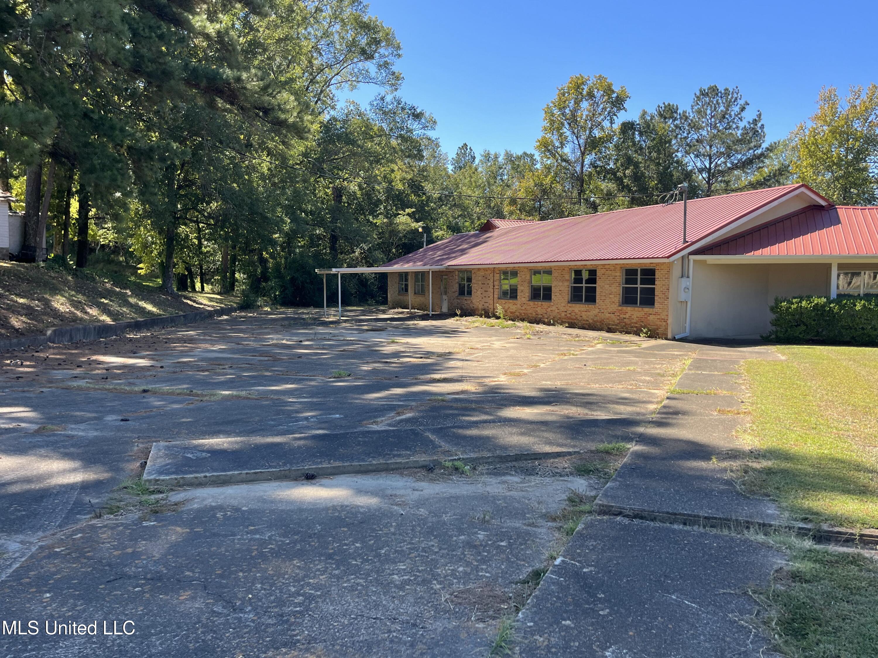 154 Dixie Drive, Florence, MS 39073 — photo 3