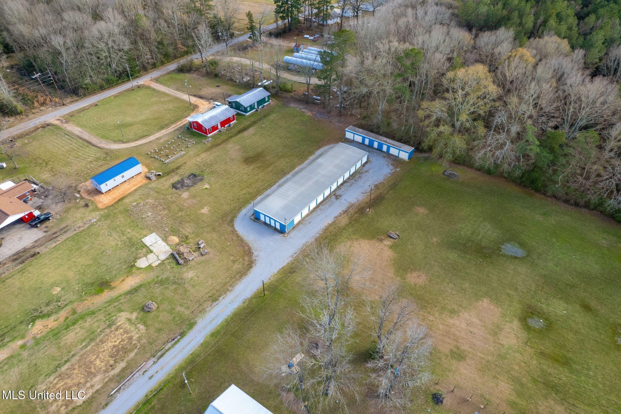 6305 US 80 — photo