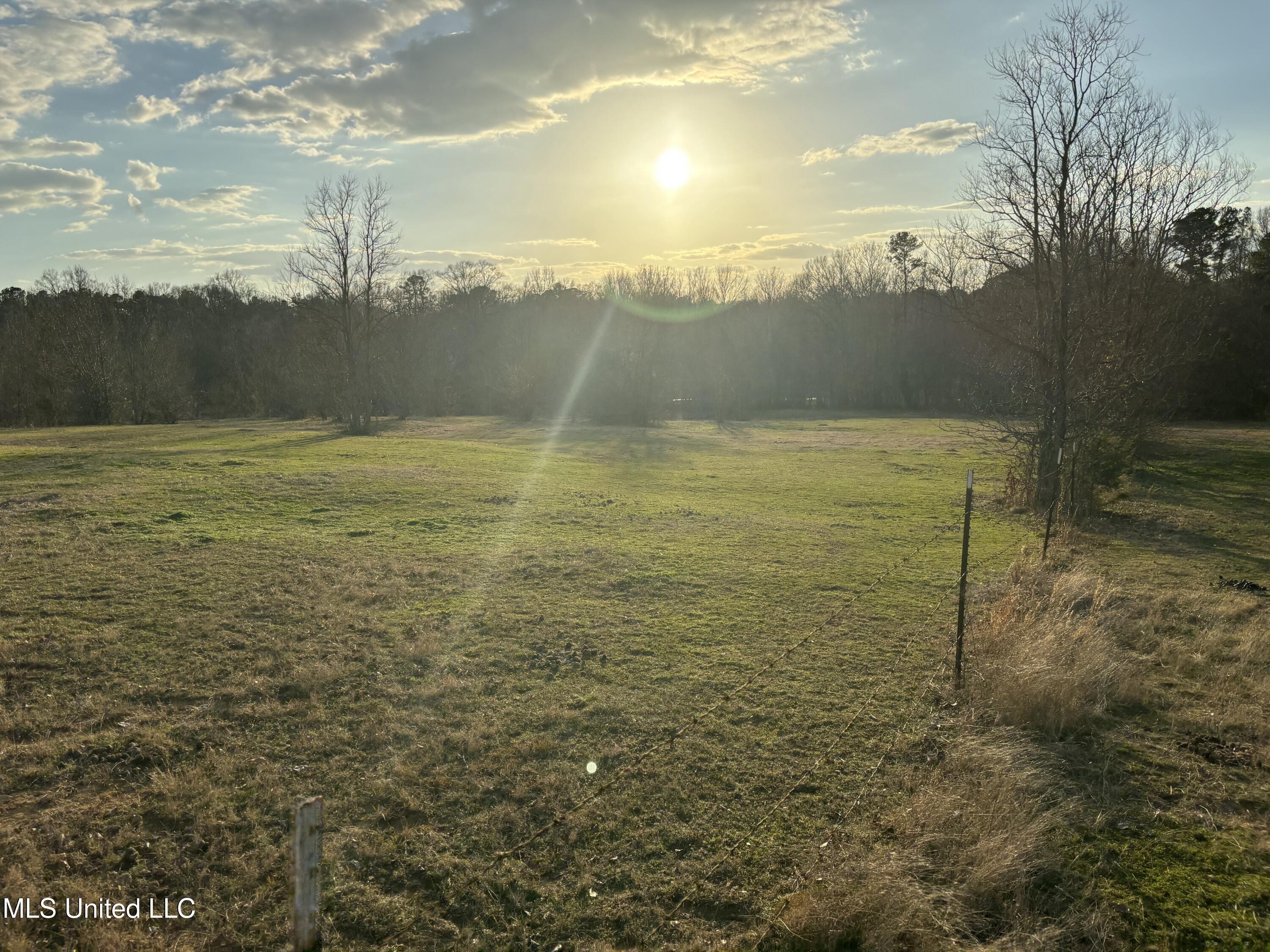 3816 Henderson Road — photo