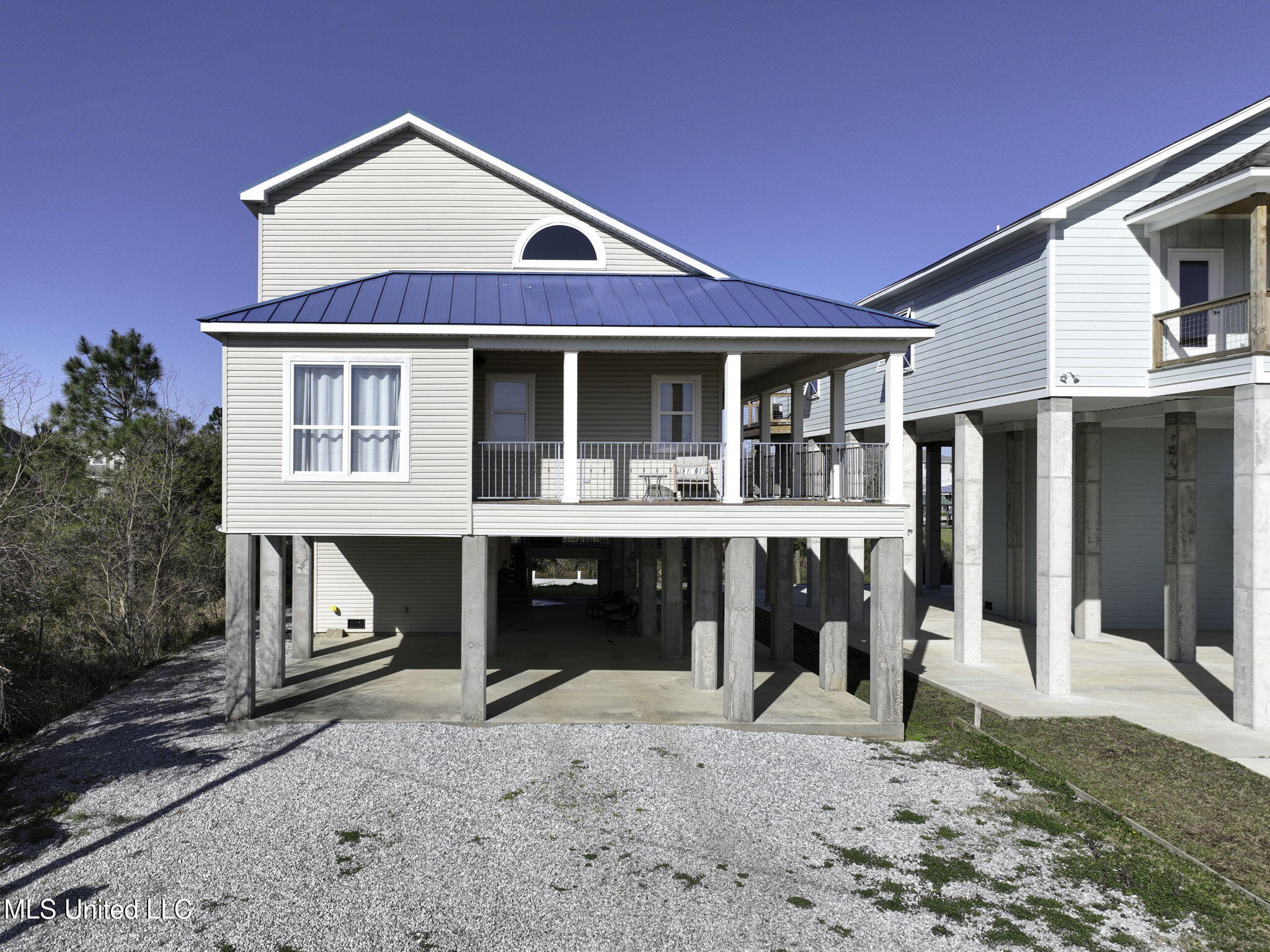 11025 Clleeves Street — photo