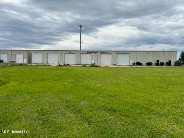 142 Enterprise Drive — photo