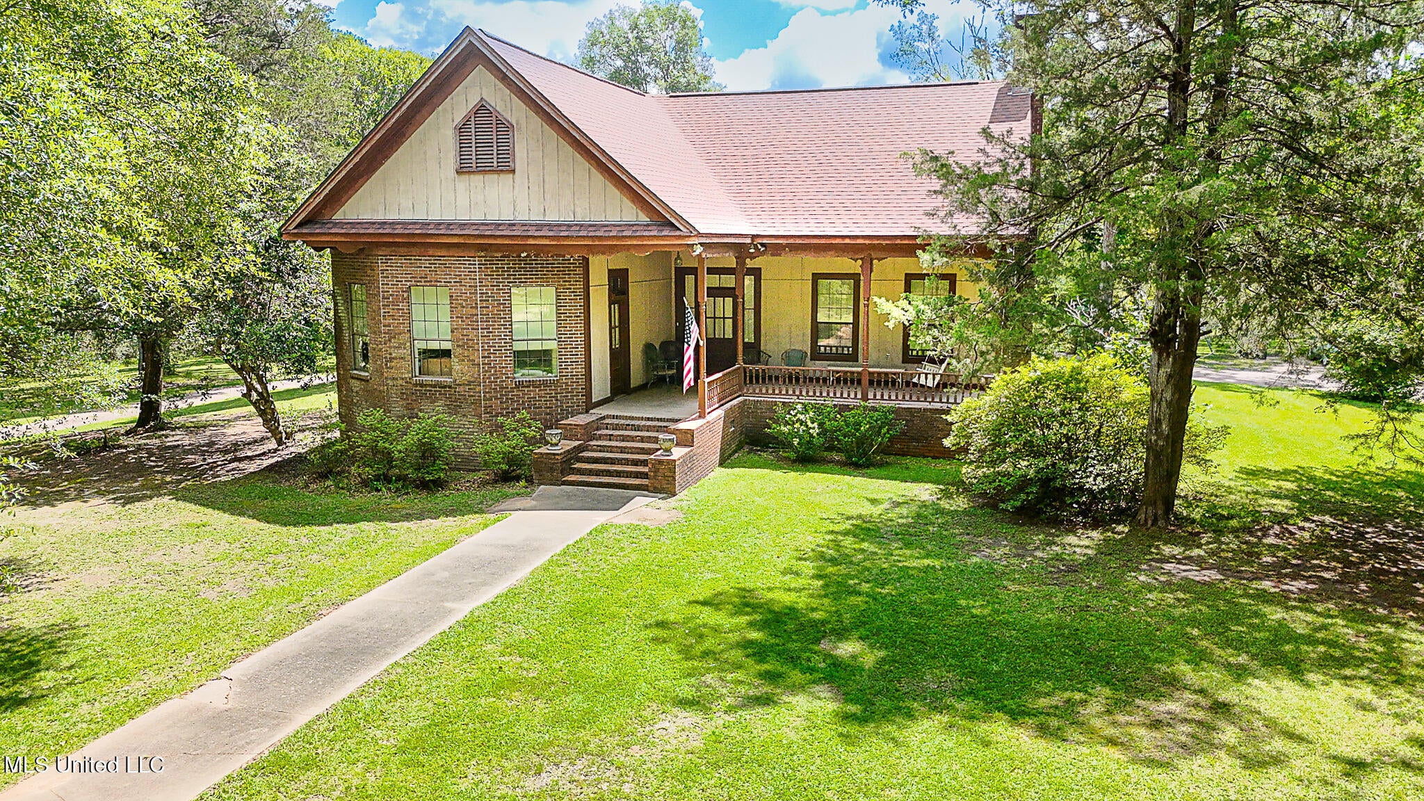 2548 Furrs Mill Drive — photo