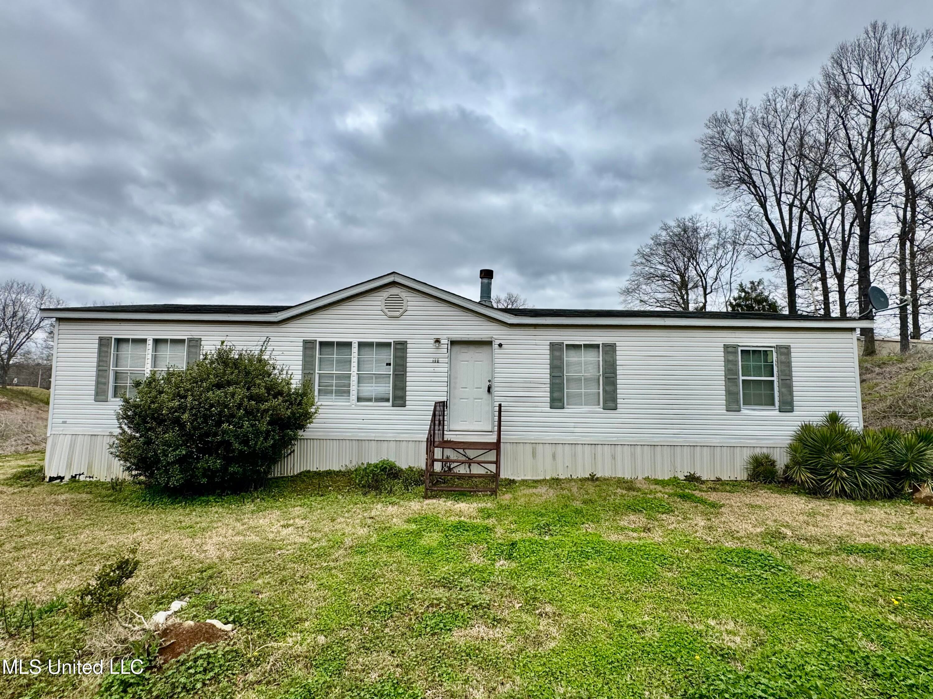 114 Pepper Ridge Road — photo