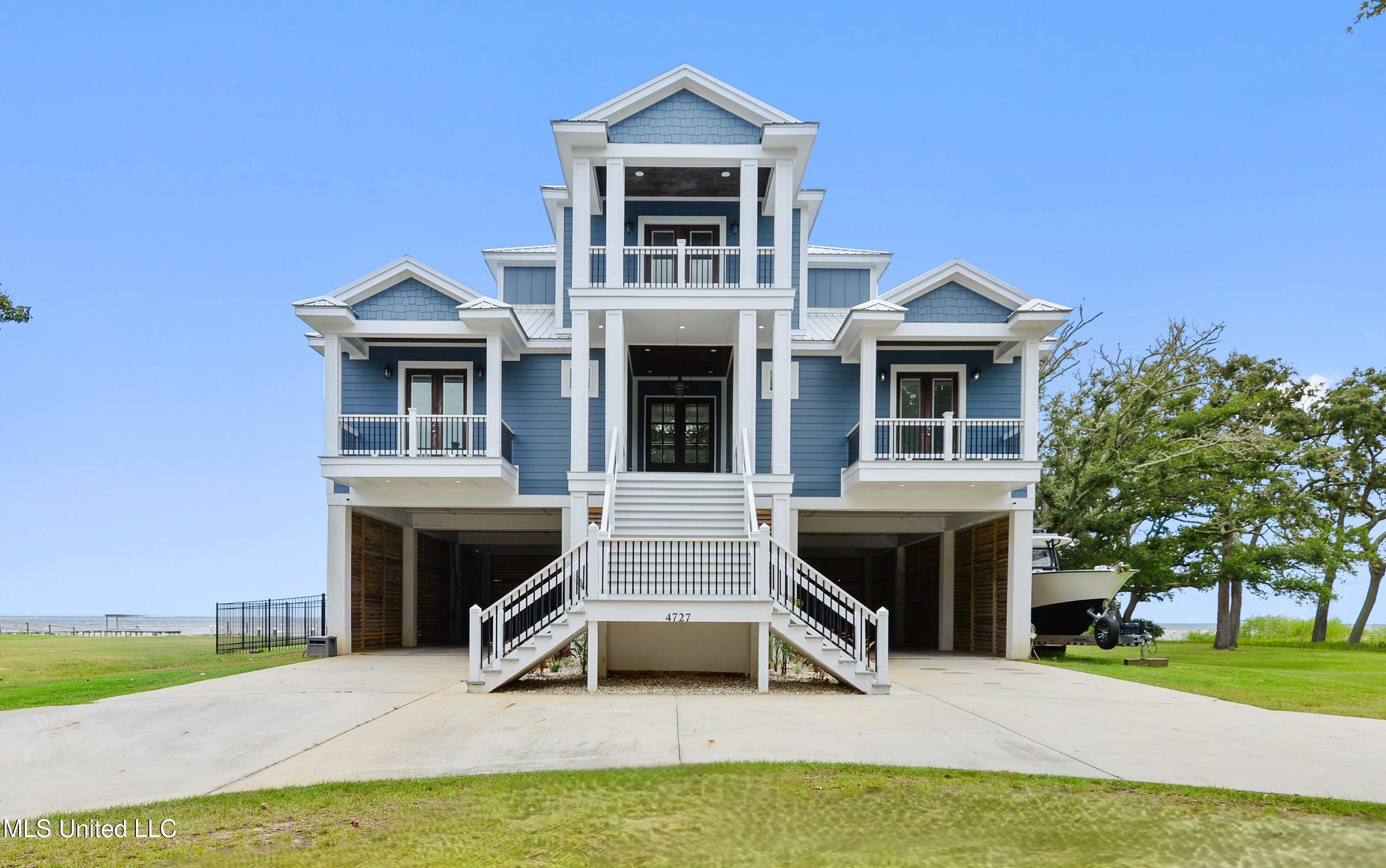 4727 E Belle Fontaine Road — photo