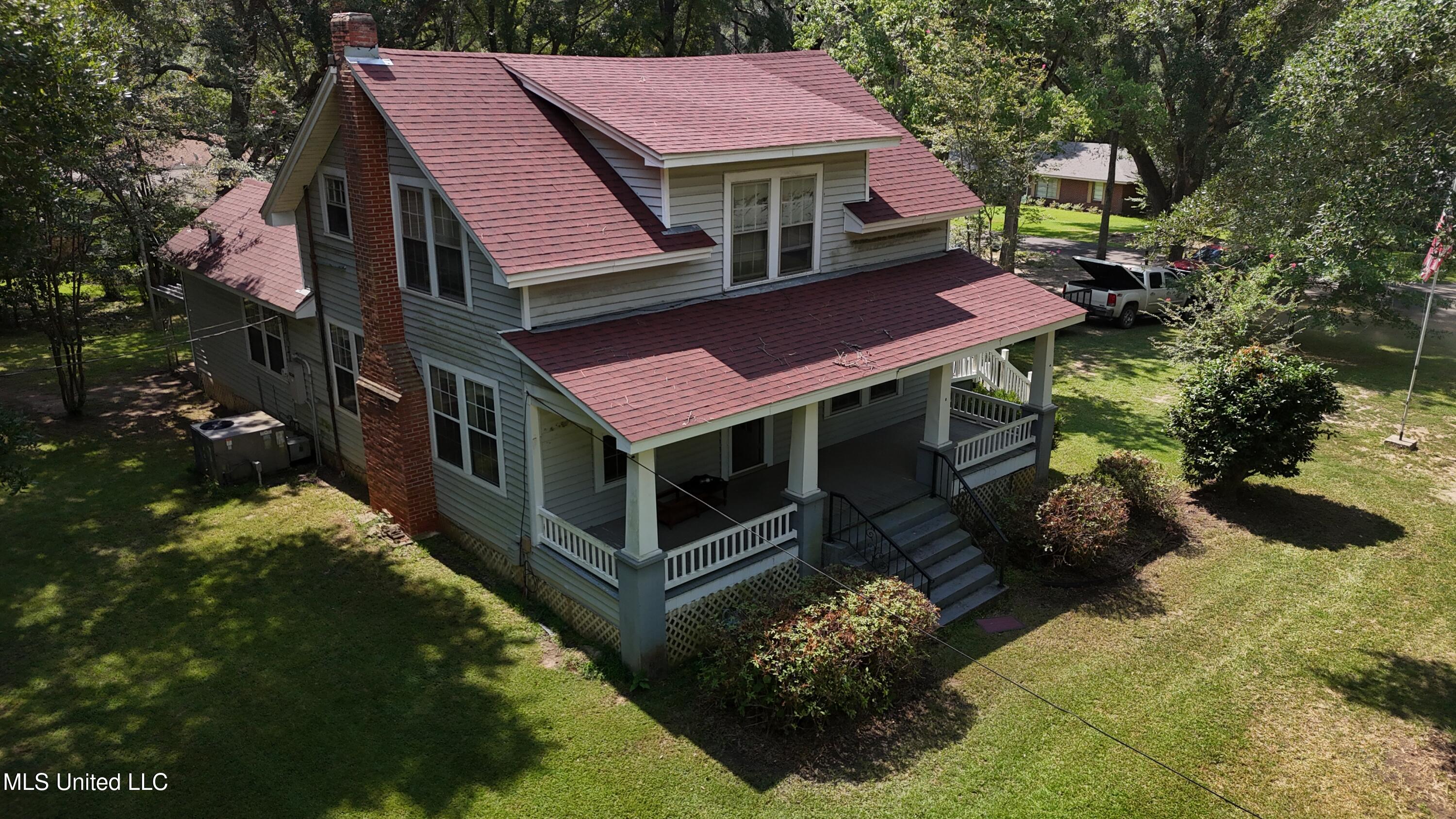111 Lilly Scott Drive — photo