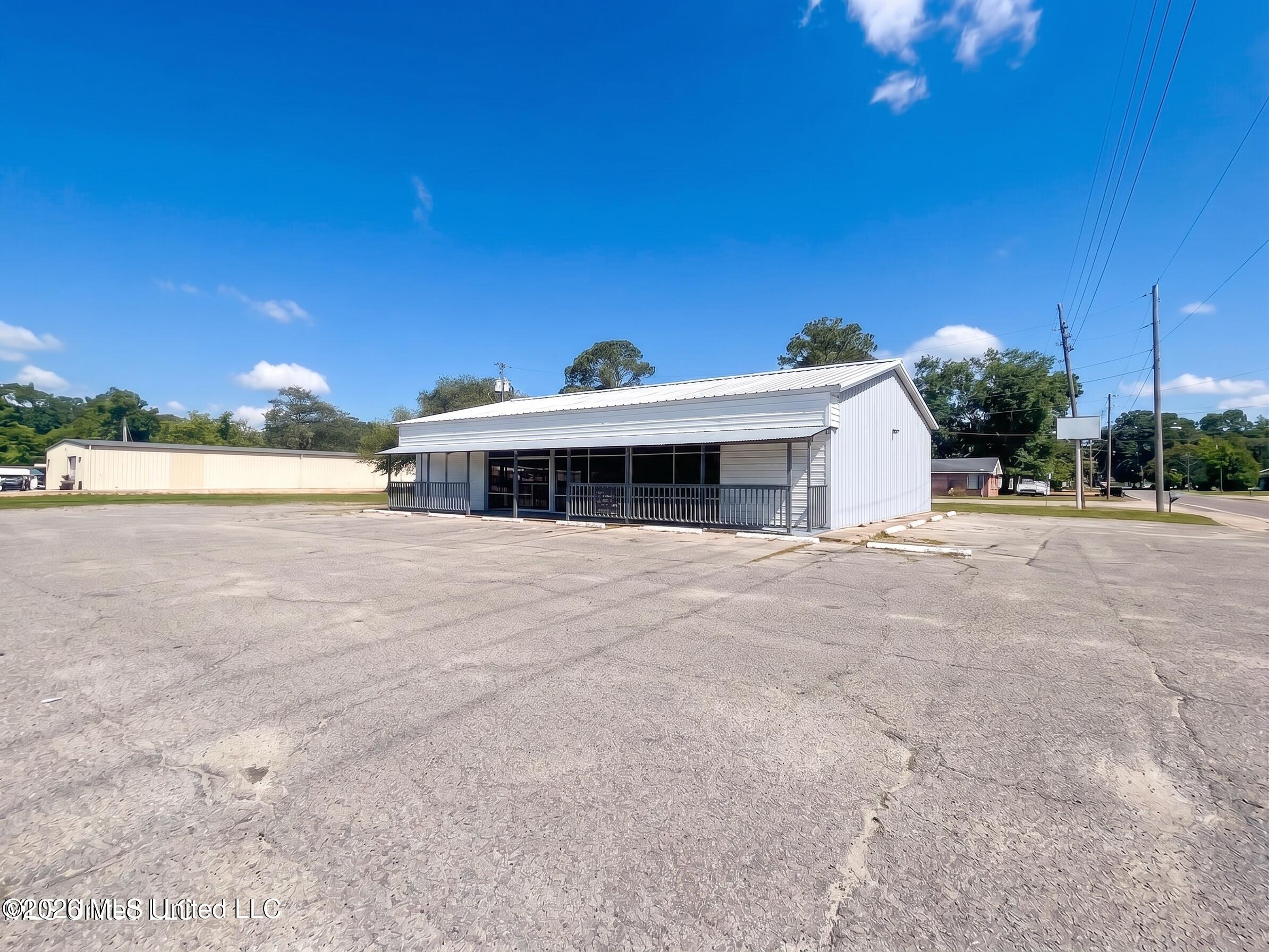 3011 Ingalls Avenue — photo