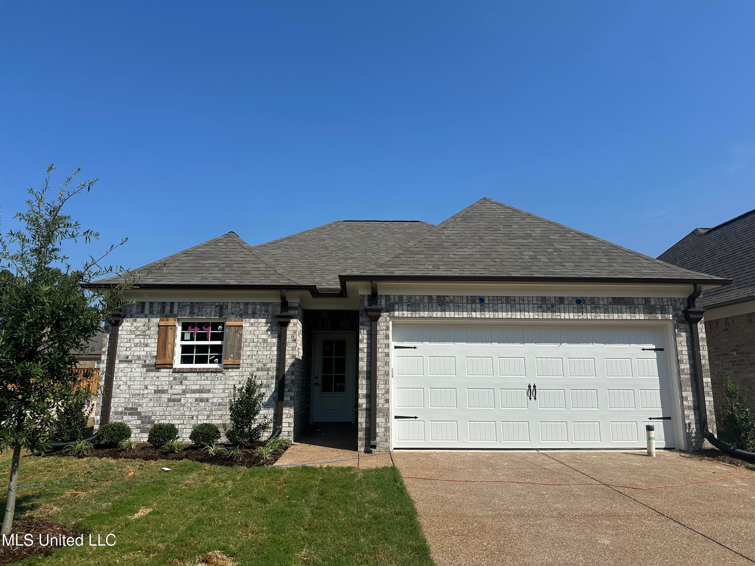 266 Country Garden Drive — photo