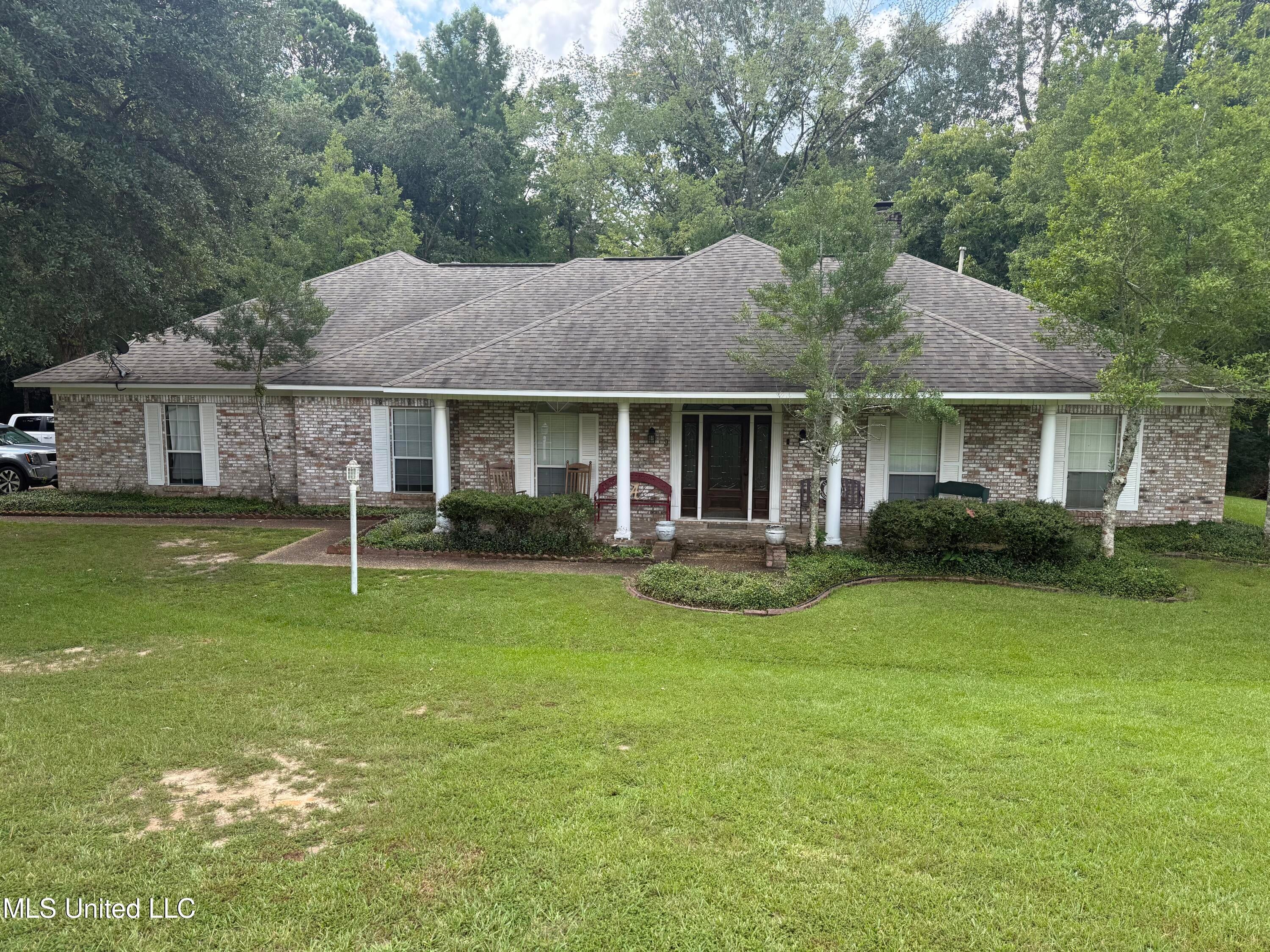109 Falcon Ridge Drive — photo