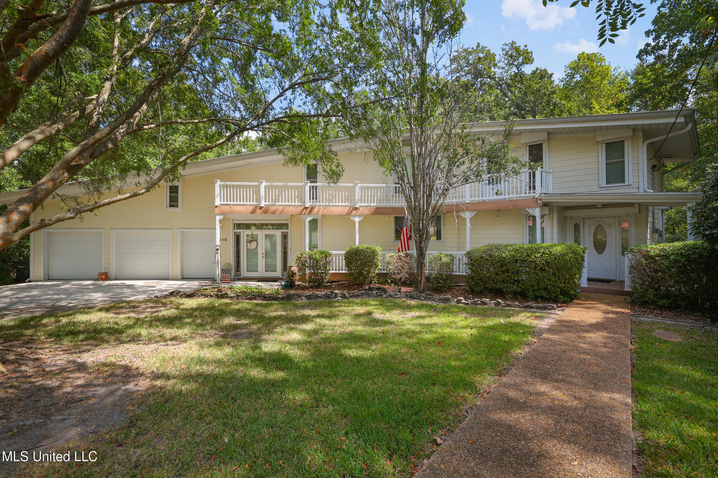 6518 Mauna Loa Court — photo