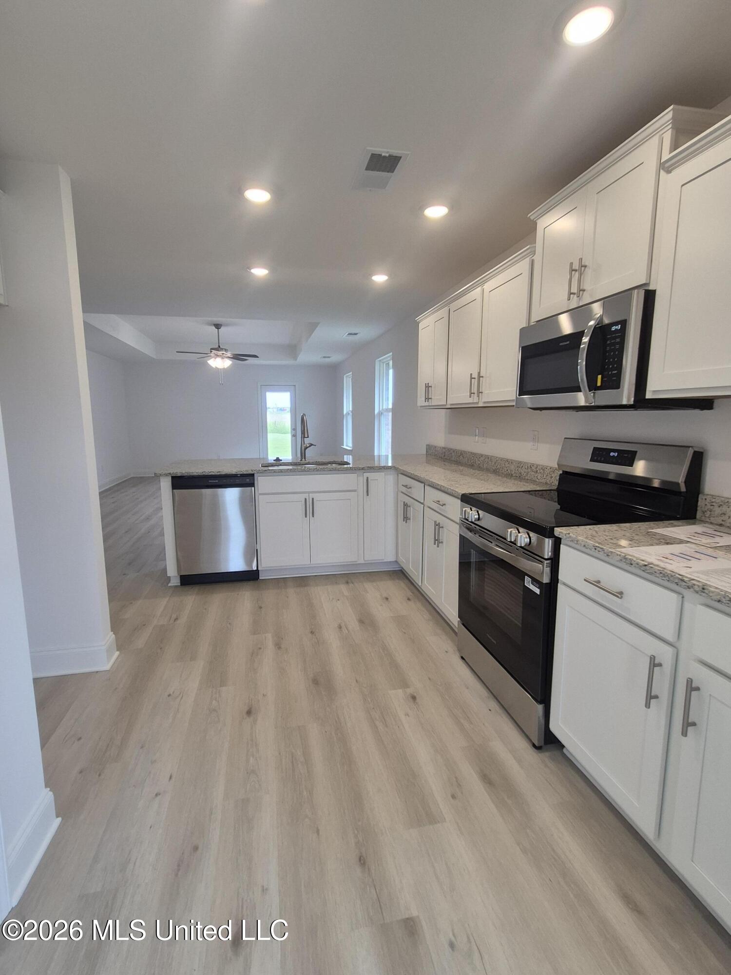 7851 Gardendale Drive — photo