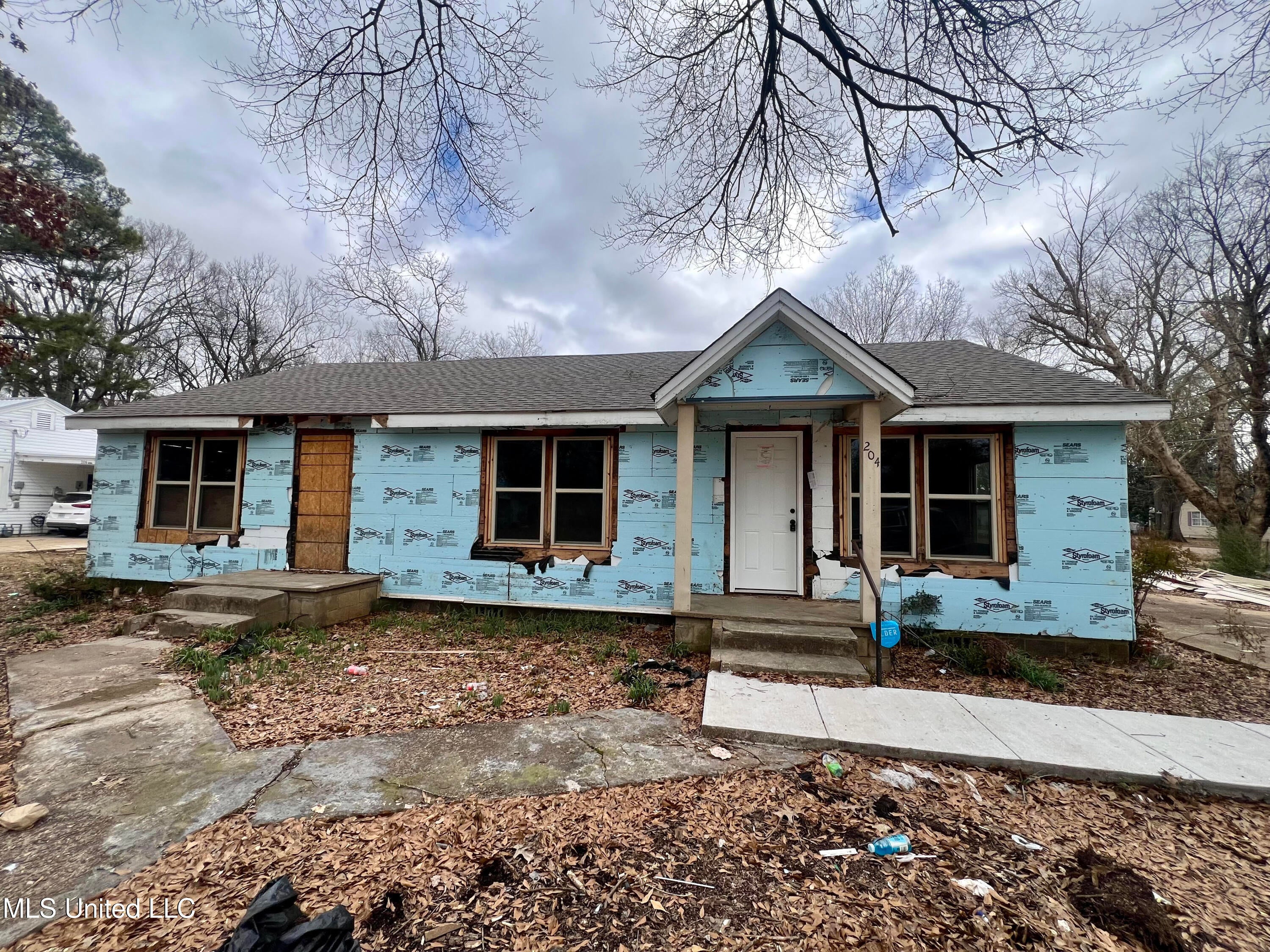 204 Deaton Street — photo
