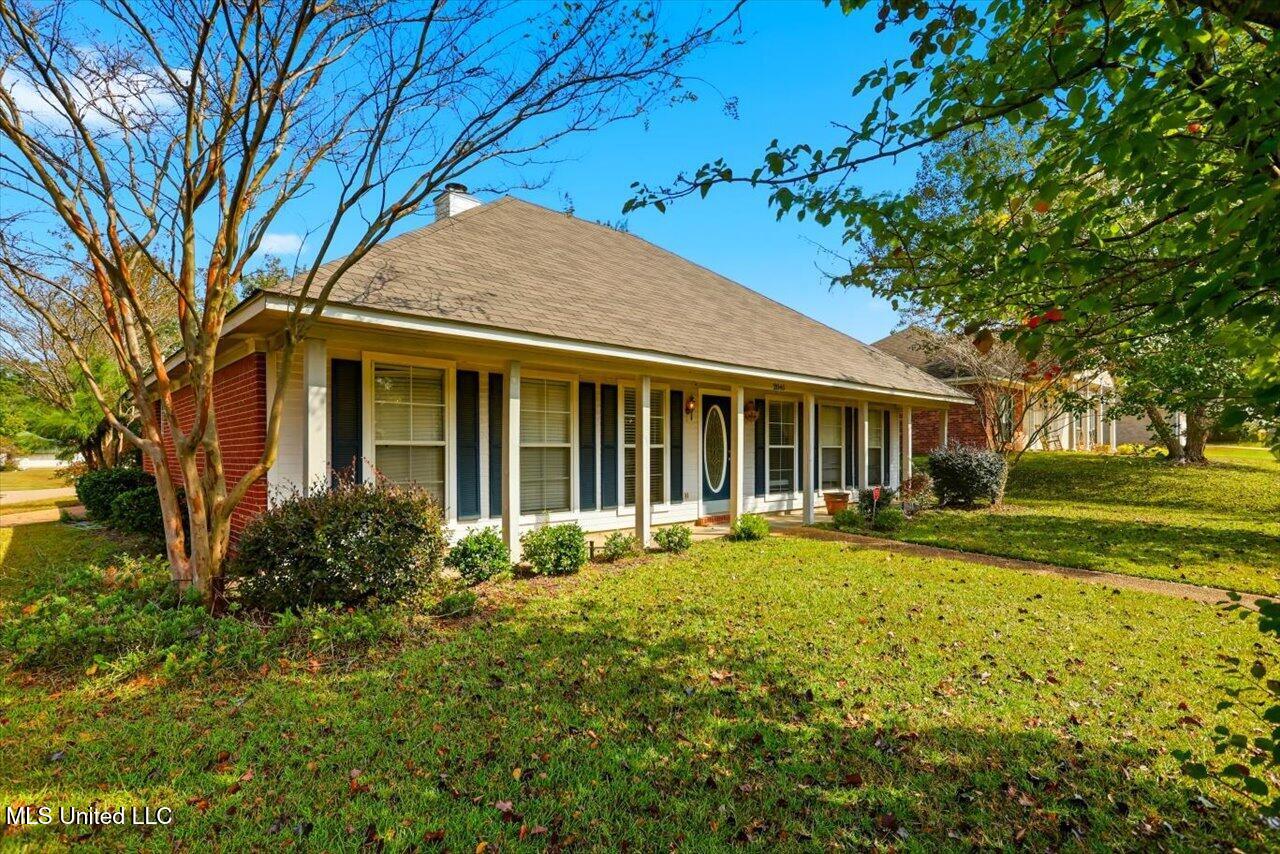 2046 S Cobblestone Cove — photo