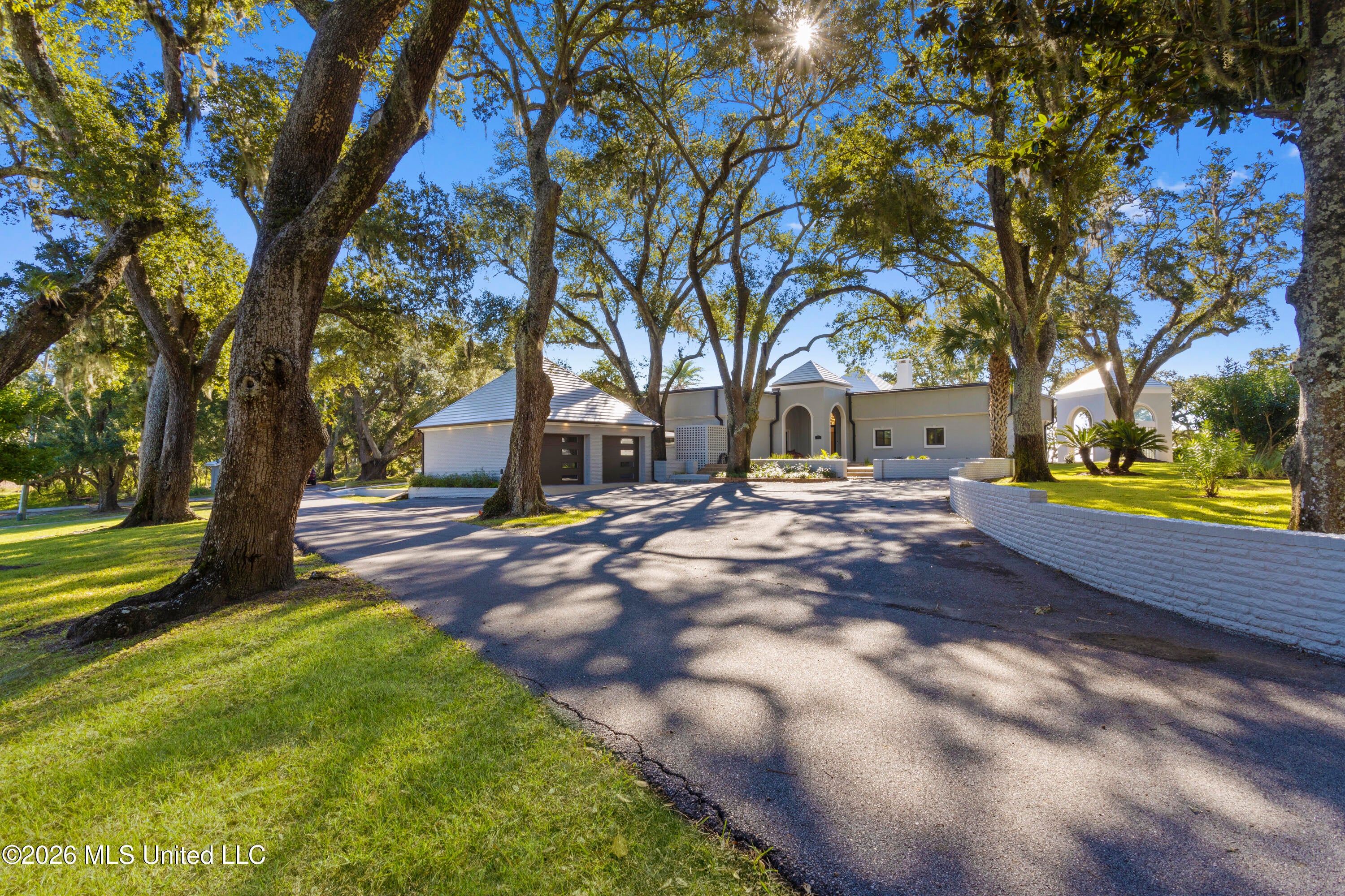308 Italian Isle Road — photo