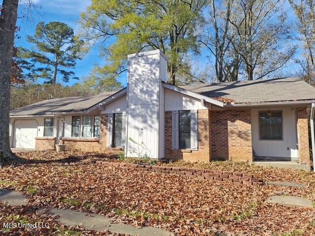 149 Oak Park Drive — photo