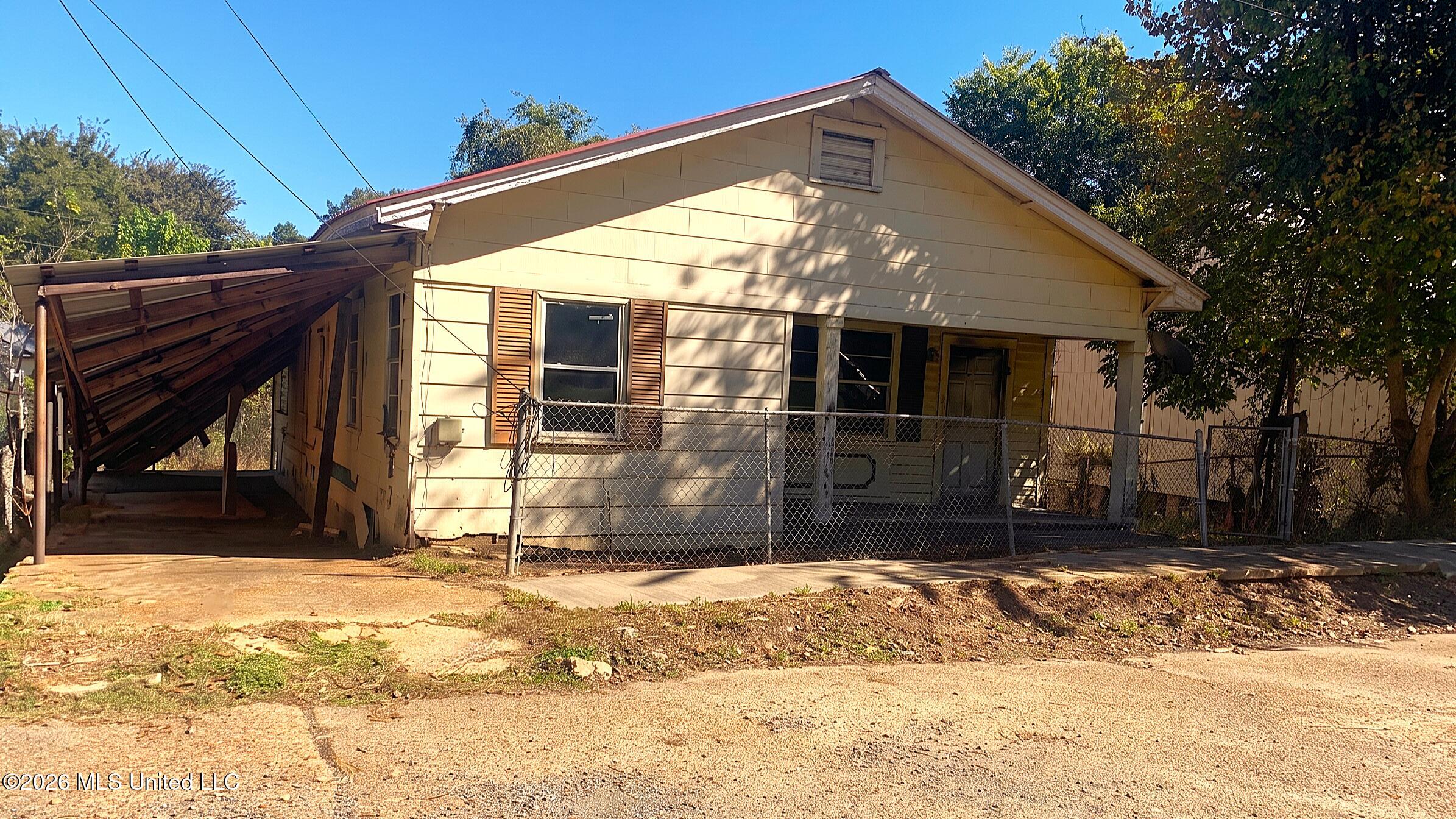 42 Claiborne Street — photo