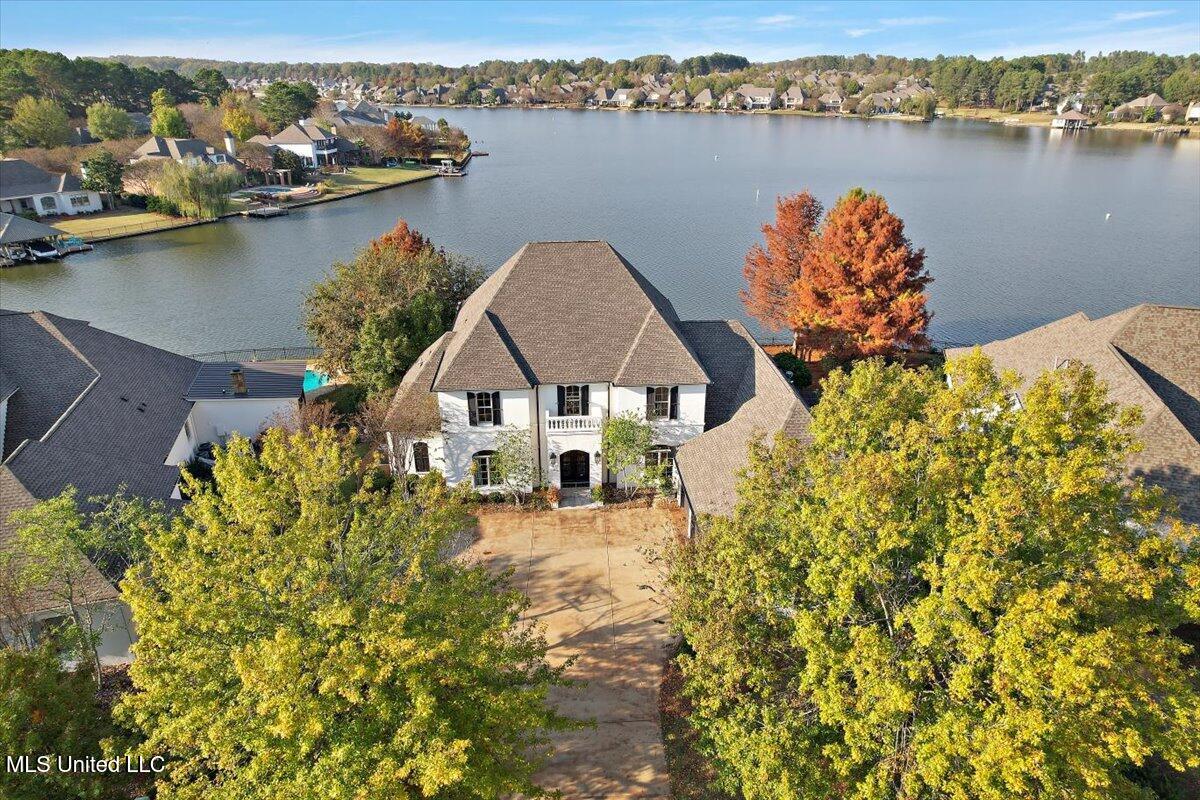 109 Glenwood Bend — photo