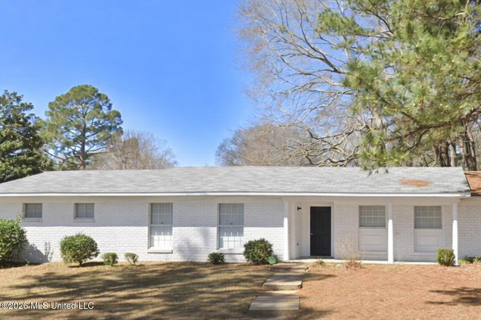 1124 Woodville Drive — photo