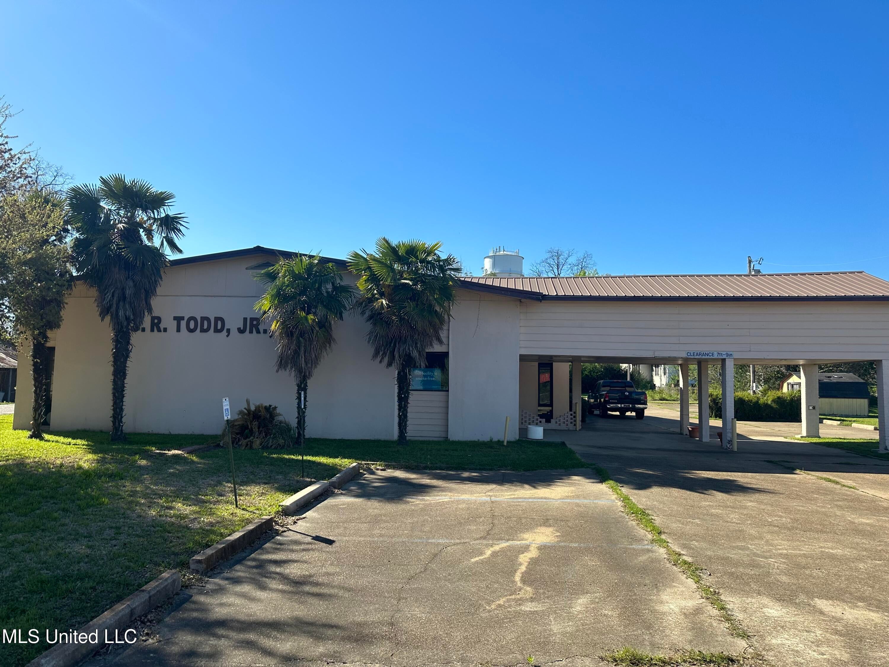 500 N Martin Luther King Street — photo
