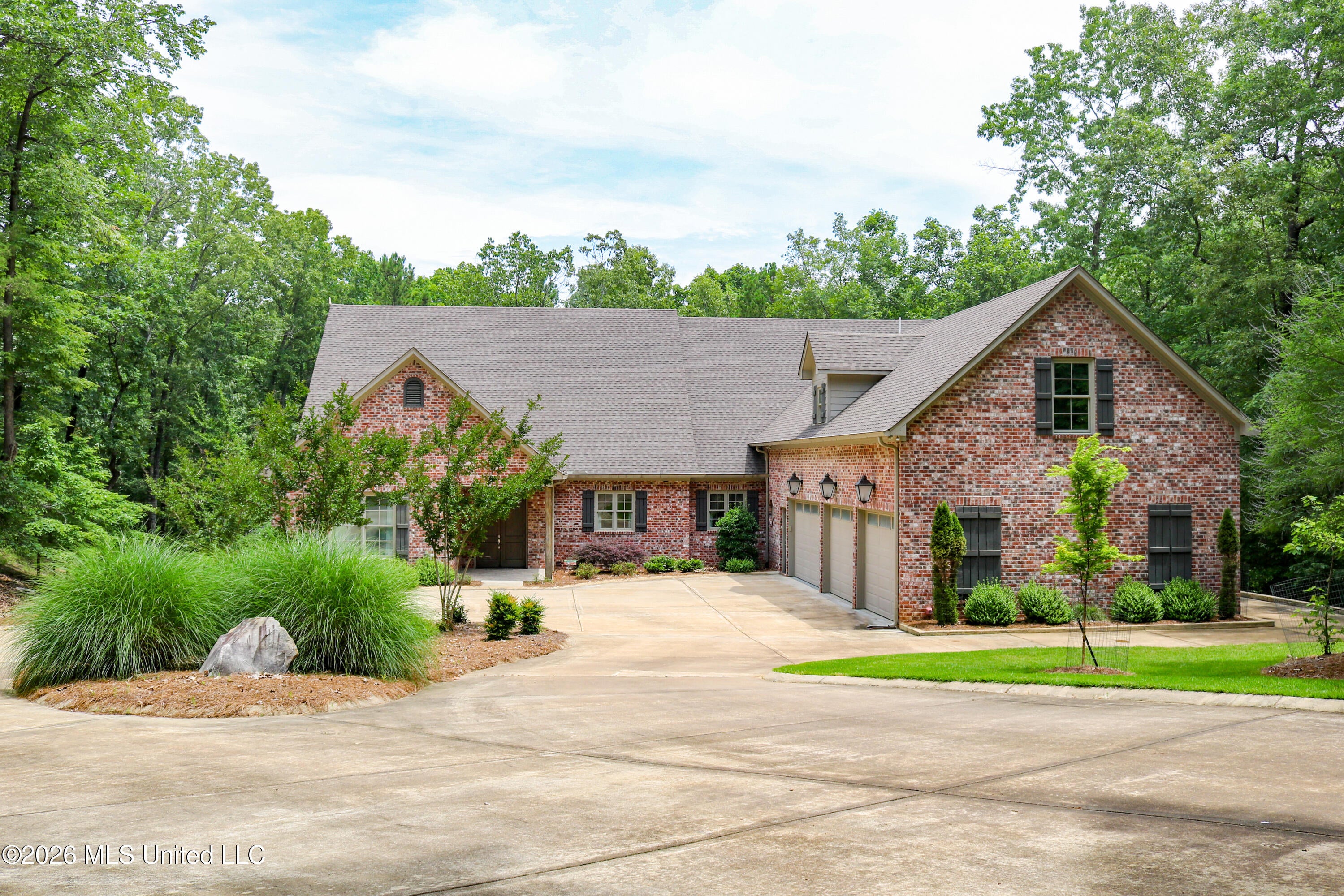 3010 Highlands Circle — photo