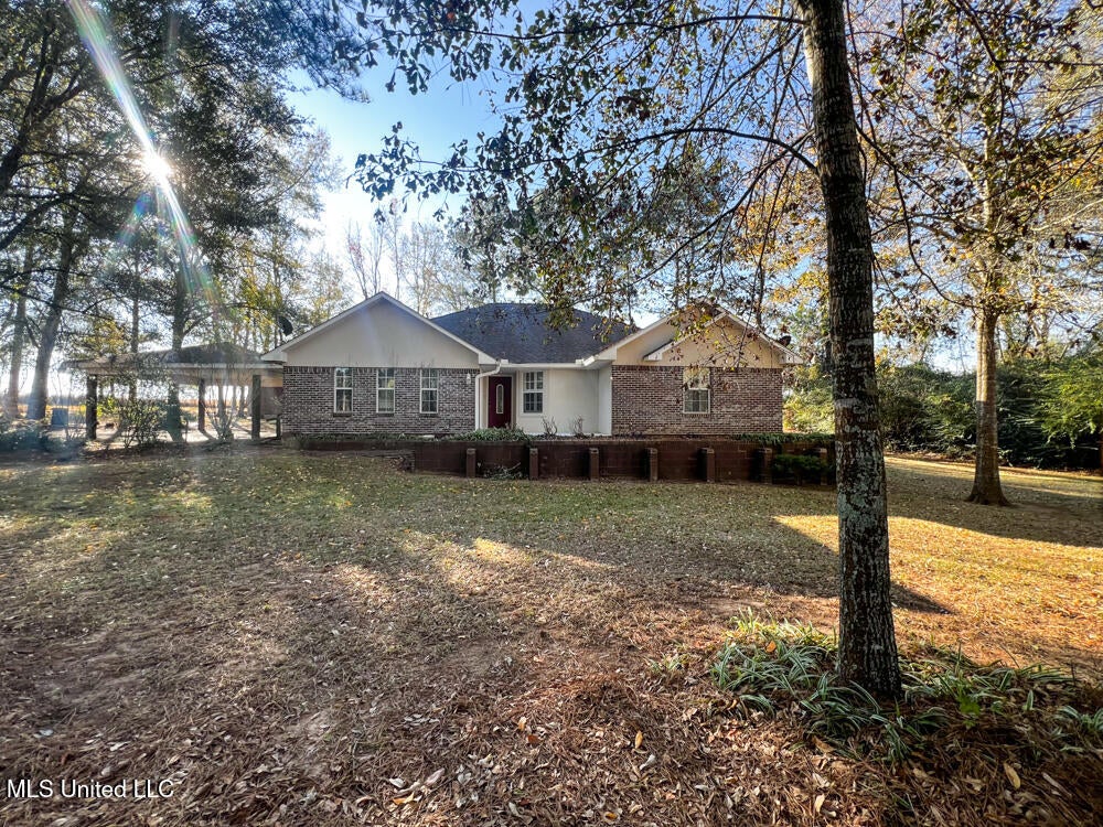 197 Burgundy Drive — photo
