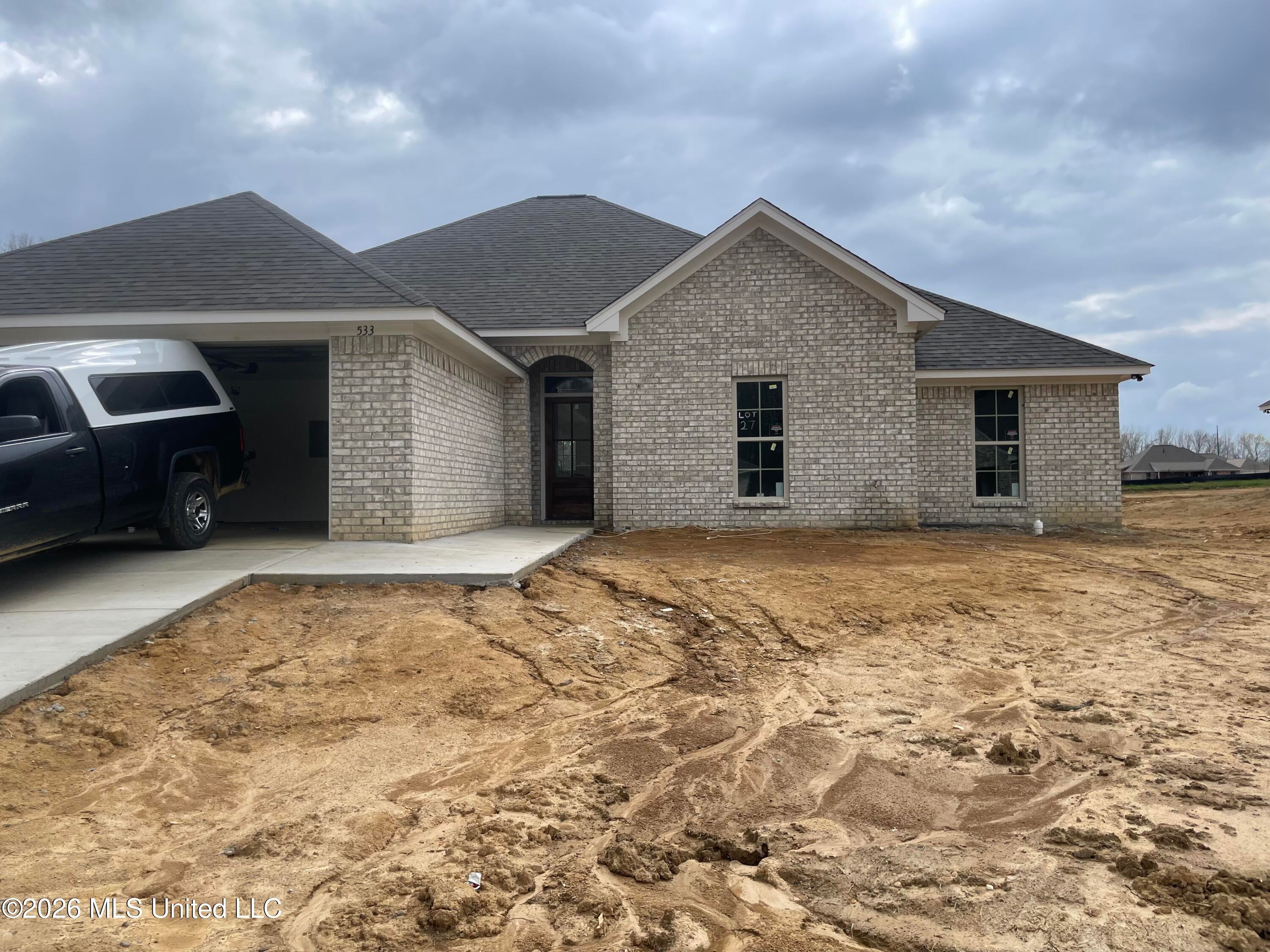 533 Patrick Farms Drive — photo