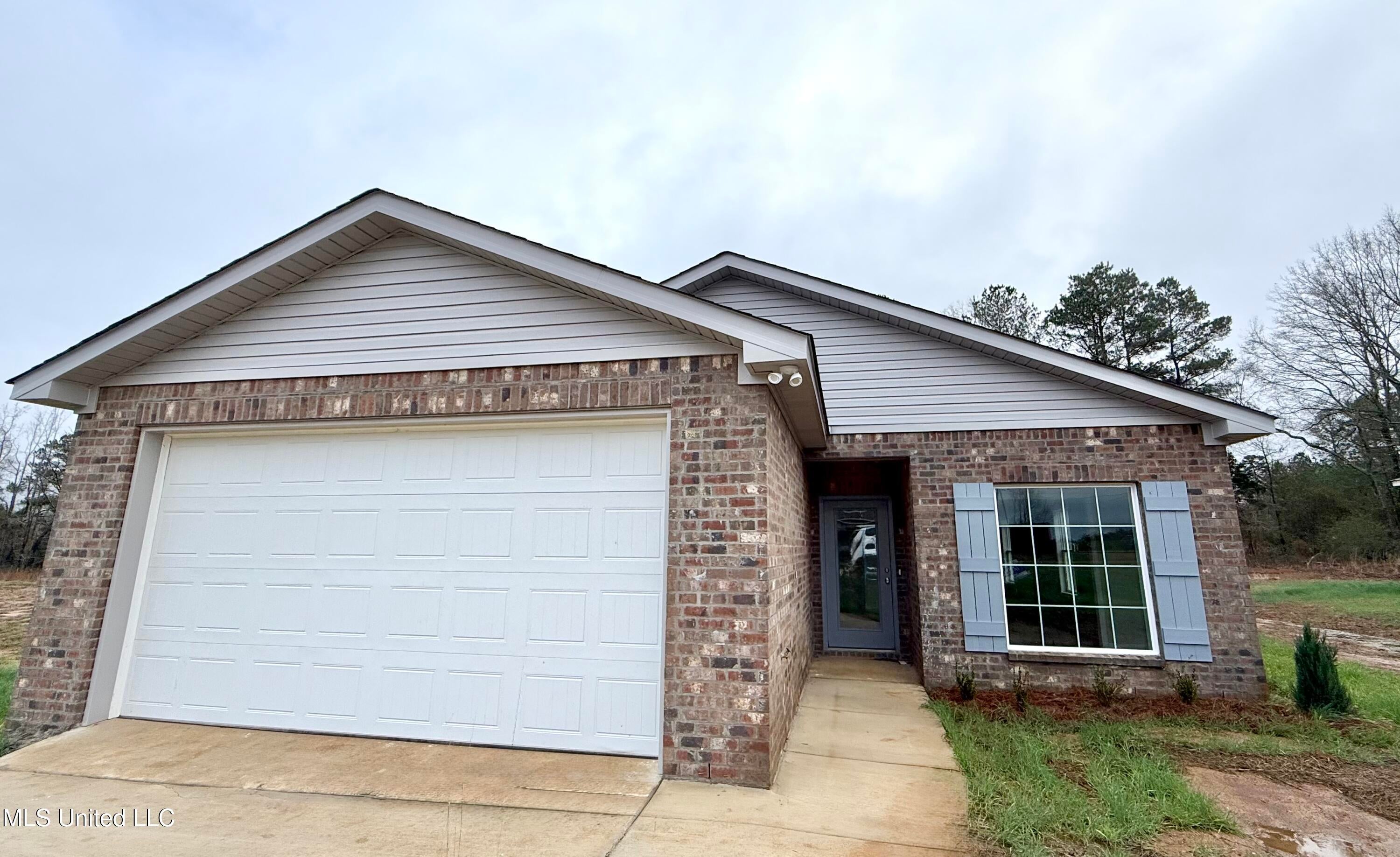 1010 Shiloh Lane — photo