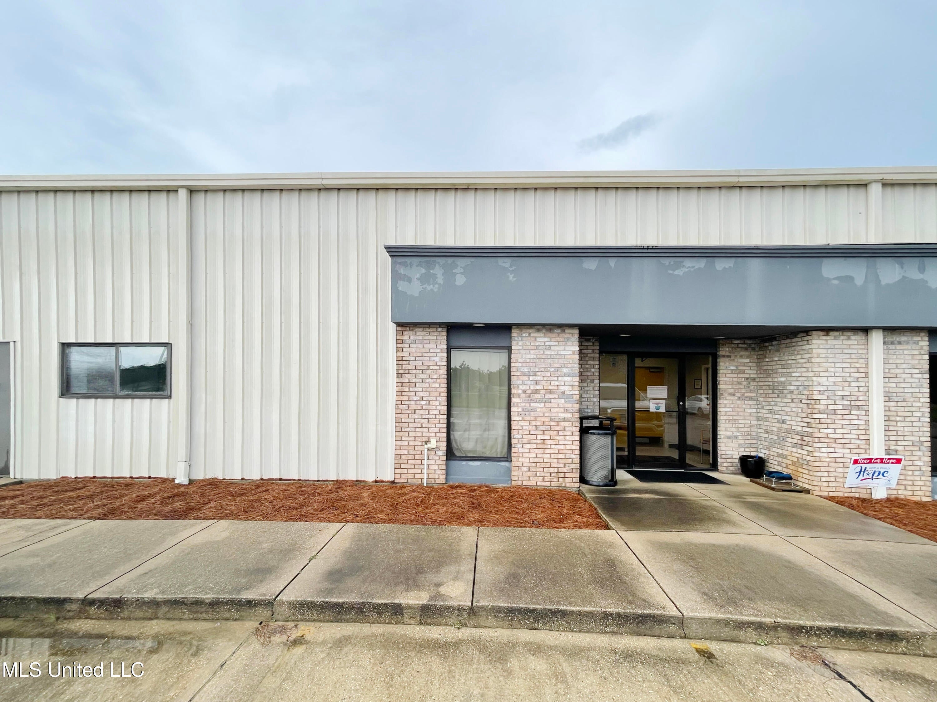 21294 Johnson Road — photo