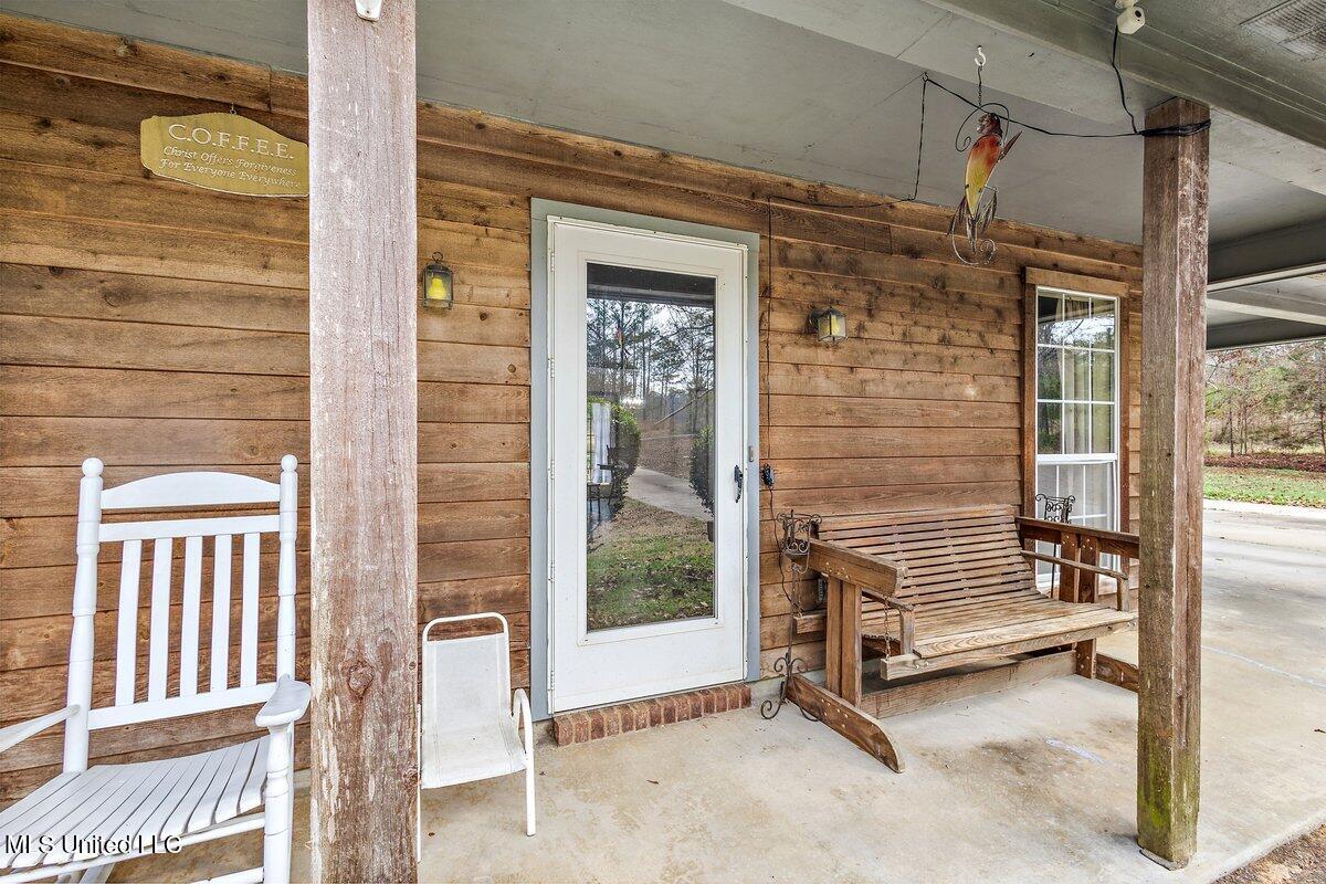 1408 Dunn Road — photo