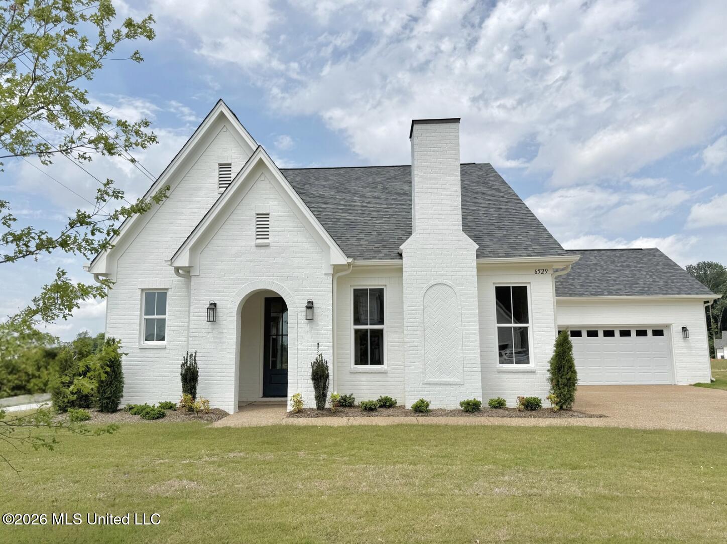 6529 Eastland Court — photo
