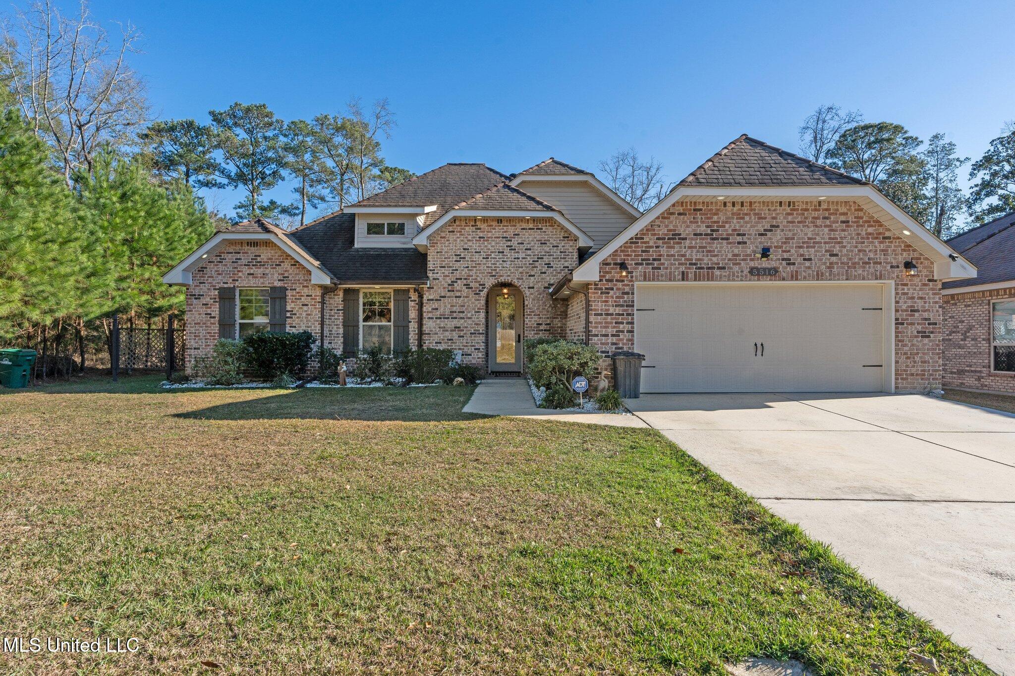 5516 Alakoko Place — photo