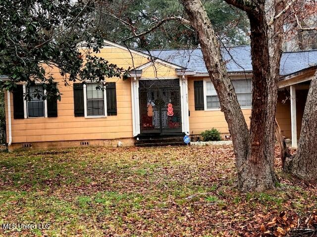 4805 Maplewood Drive — photo